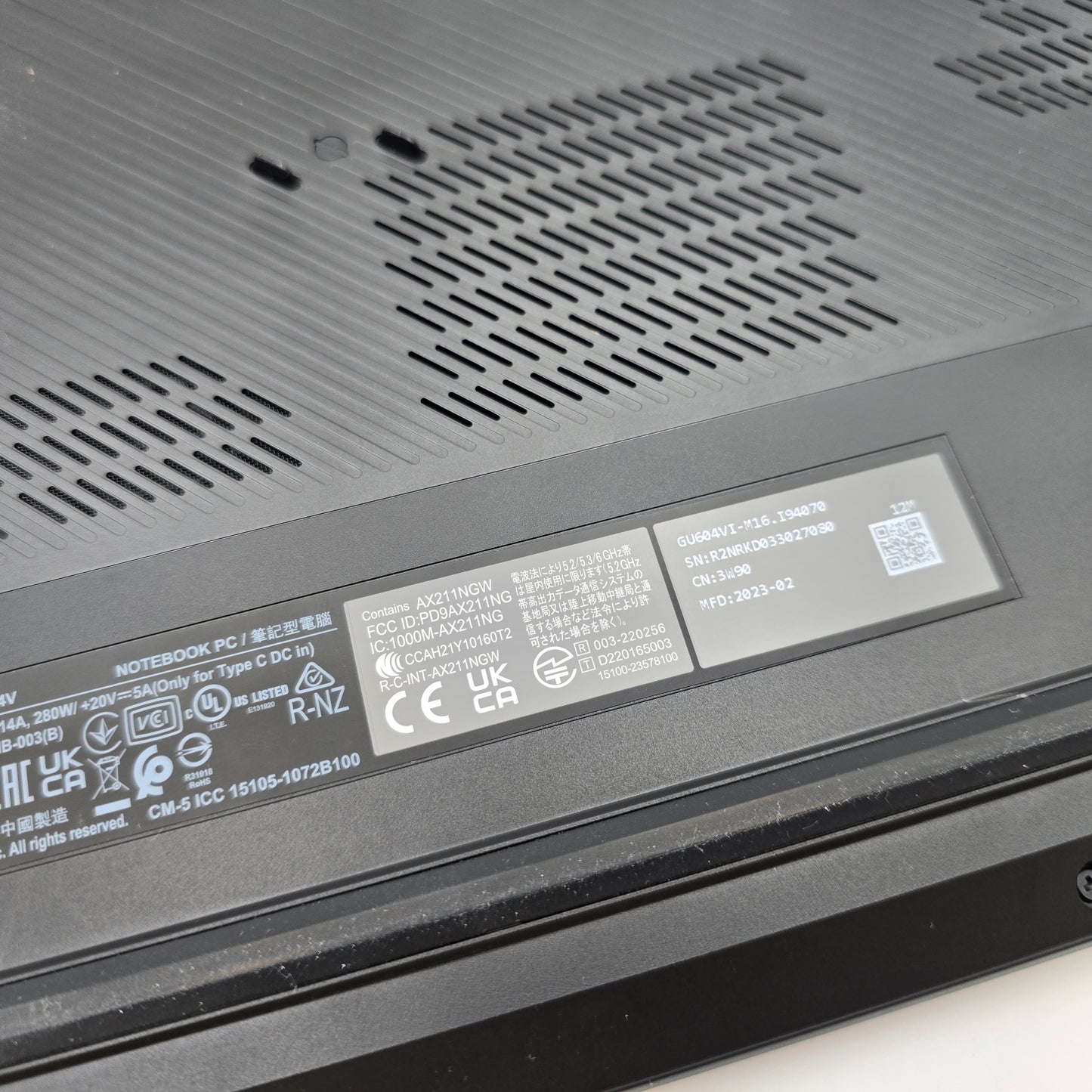 ASUS ROG Zephyrus M16 16" 240Hz, RTX 4070, Intel i9-13900H, 16GB DDR5, Pre-Owned Gaming Laptop