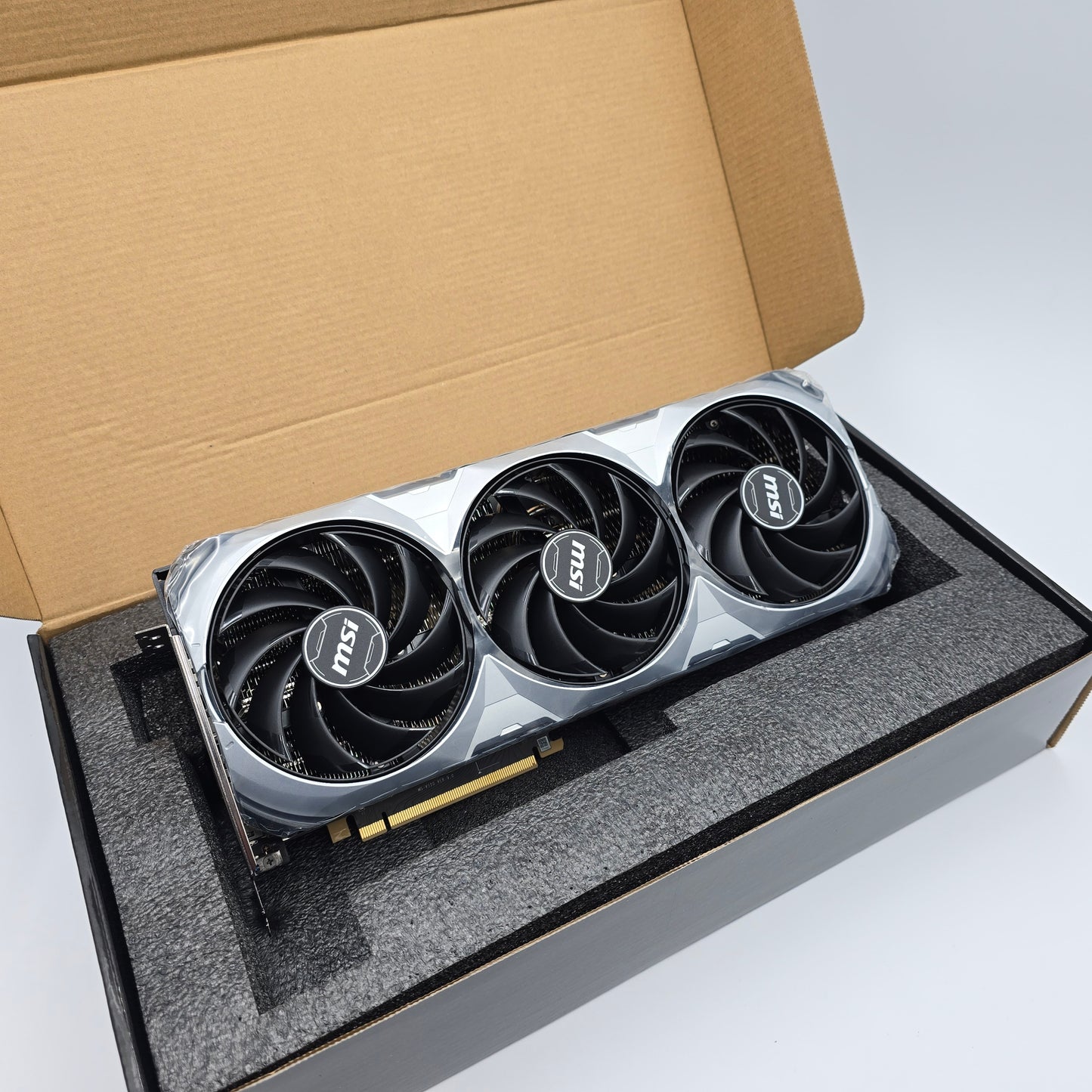 RTX 4090 MSI VENTUS 3X OC 24GB, NVIDIA Gaming Graphics Card