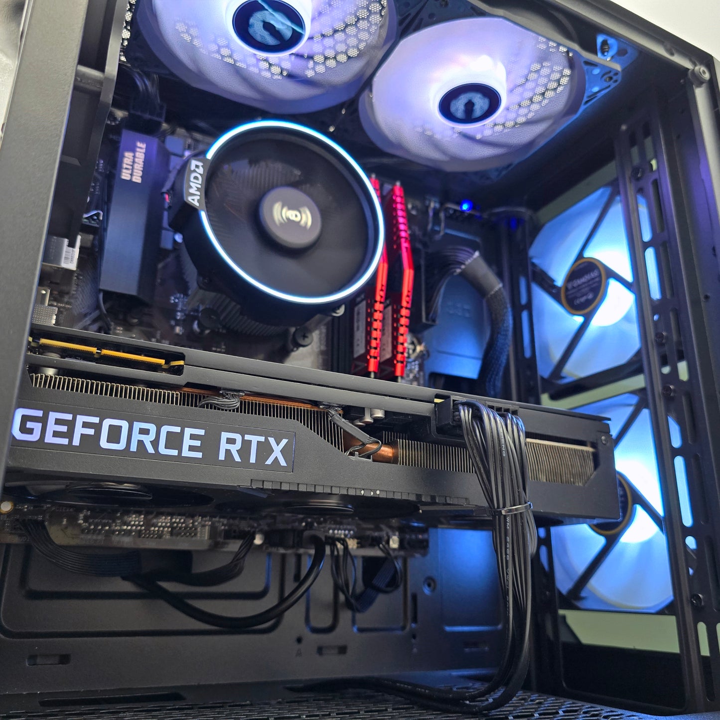 RTX 3090, Ryzen 7 5800X, Pre-Owned Gaming PC