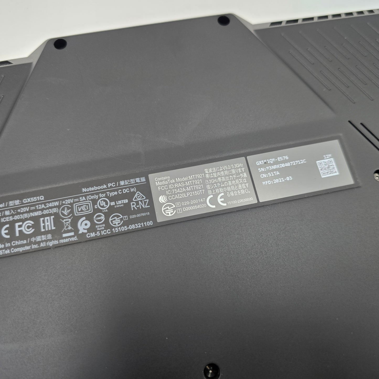 ASUS ROG Zephyrus Duo SE 15 Gaming Laptop, RTX 3060, Ryzen 7 5800H