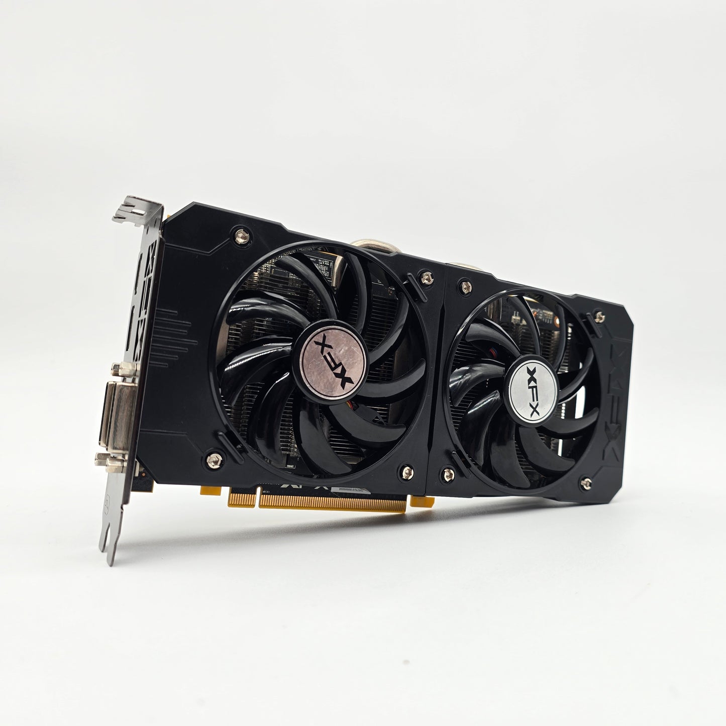 AMD RADEON R7 370 4GB, AMD Gaming Graphics Card GPU