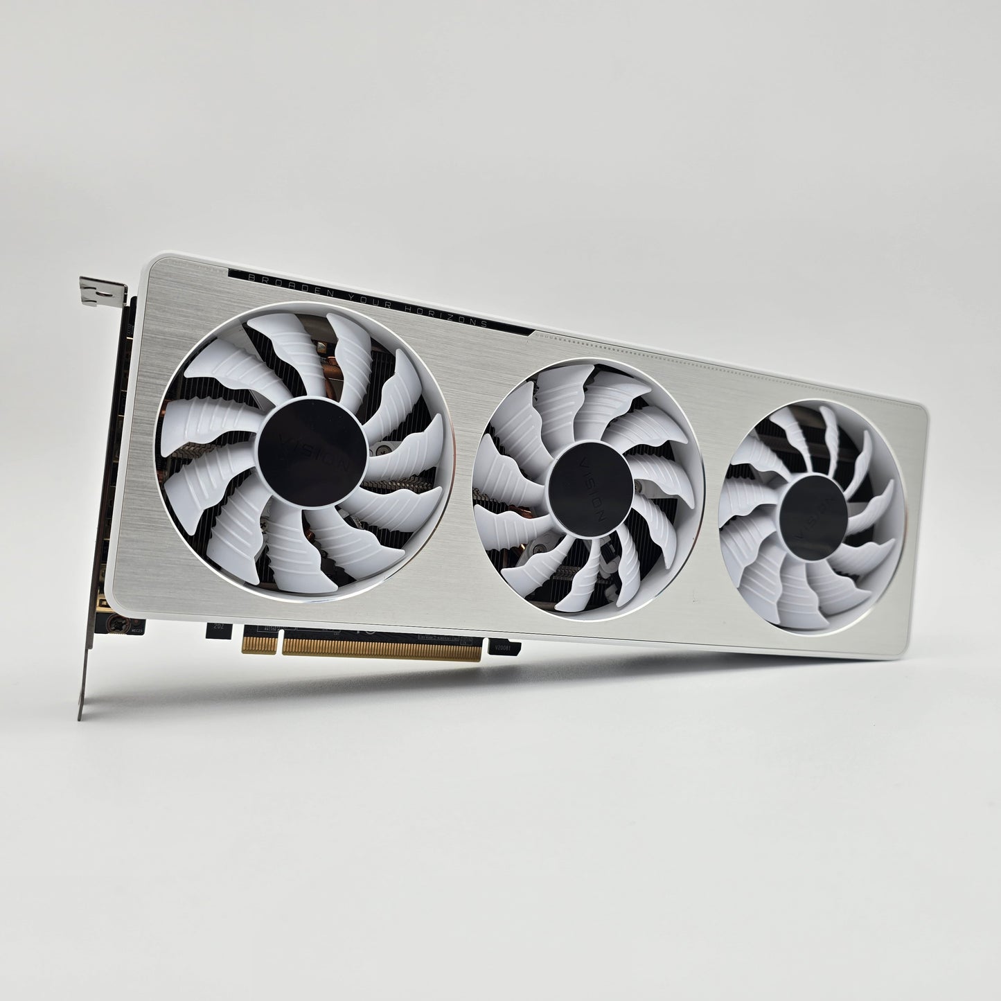 RTX 3070 Gigabyte Aero OC 8GB White, NVIDIA Gaming Graphics Card GPU