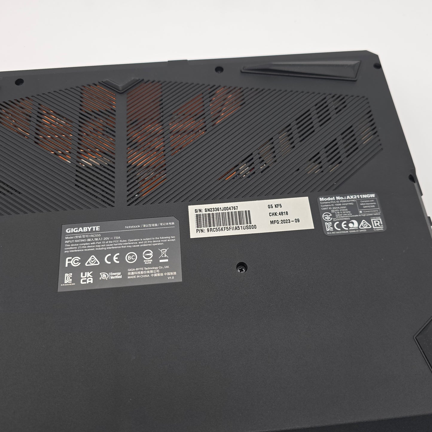 Gigabyte G5, RTX 4060, Intel i7-12650H, 16GB DDR5, 144Hz Gaming Laptop