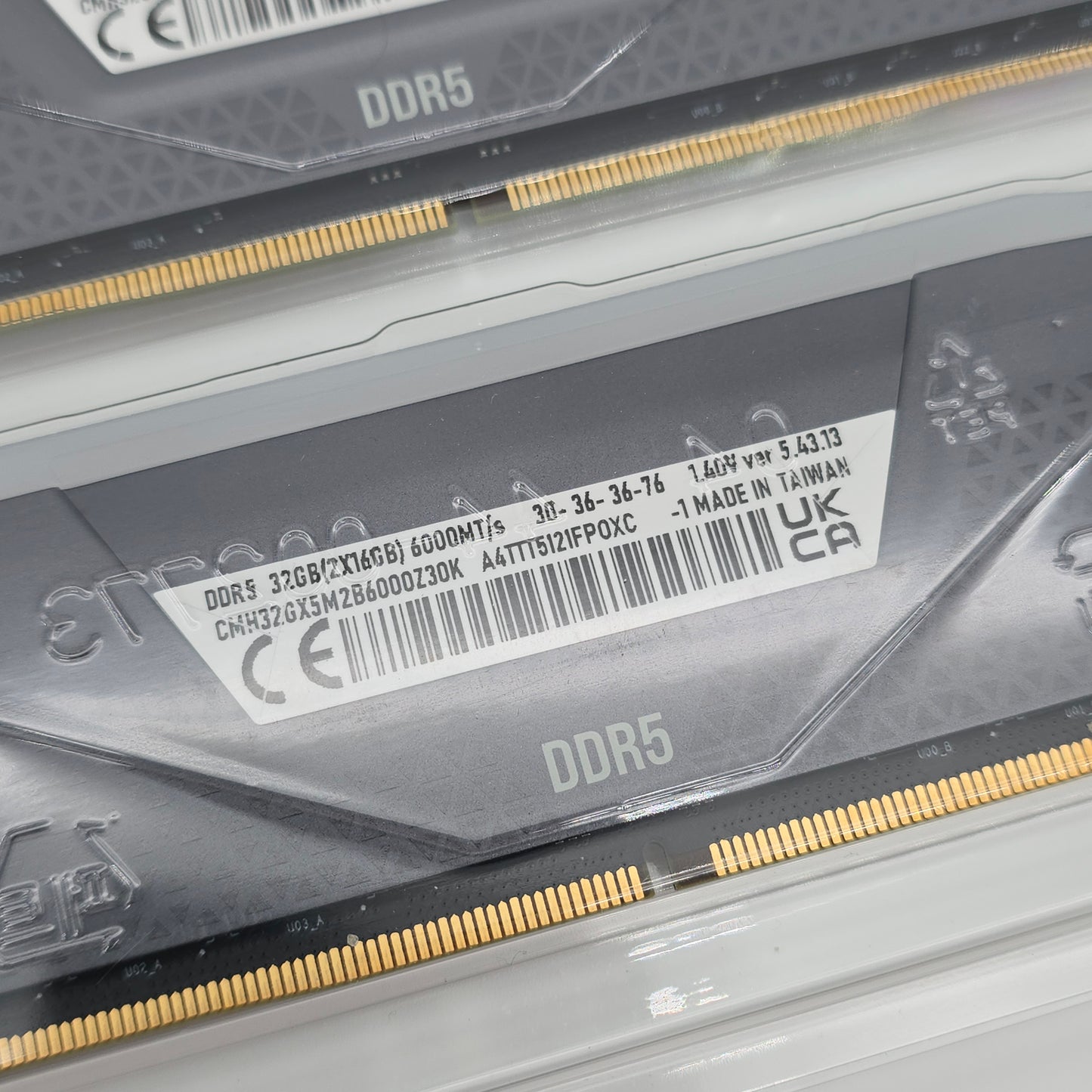 Corsair Vengeance RGB Pro 32GB DDR5 6000MHz, CL30-36-36-76, 2x16GB Memory Sticks