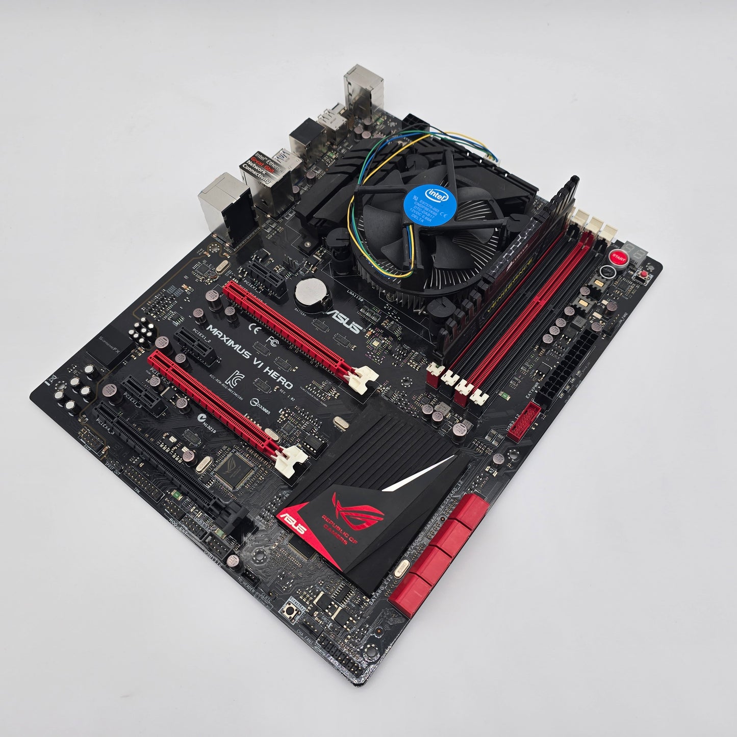 ASUS ROG MAXIMUS VI Hero LGA 1150 Motherboard with Intel i7-4770K Gaming CPU Processor, 8GB Corsair DDR3 RAM, CPU+MOBO+RAM Combo