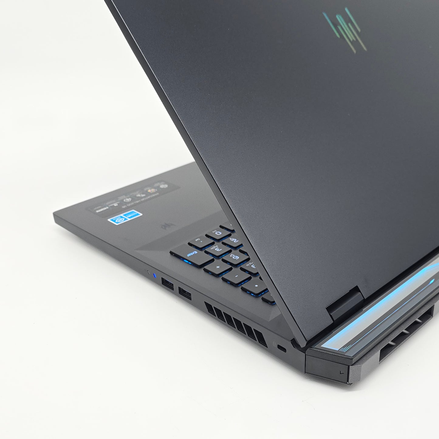 Acer Predator Helios 18 PH18-72, RTX 4090, Intel i9-14900HX, 32GB DDR5, 250Hz QHD+ Gaming Laptop