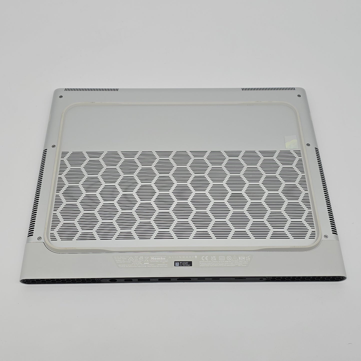 Alienware X16 R1, RTX 4080, Intel i9-13900HK, 32GB DDR5, QHD+ 240Hz 16" Gaming Laptop