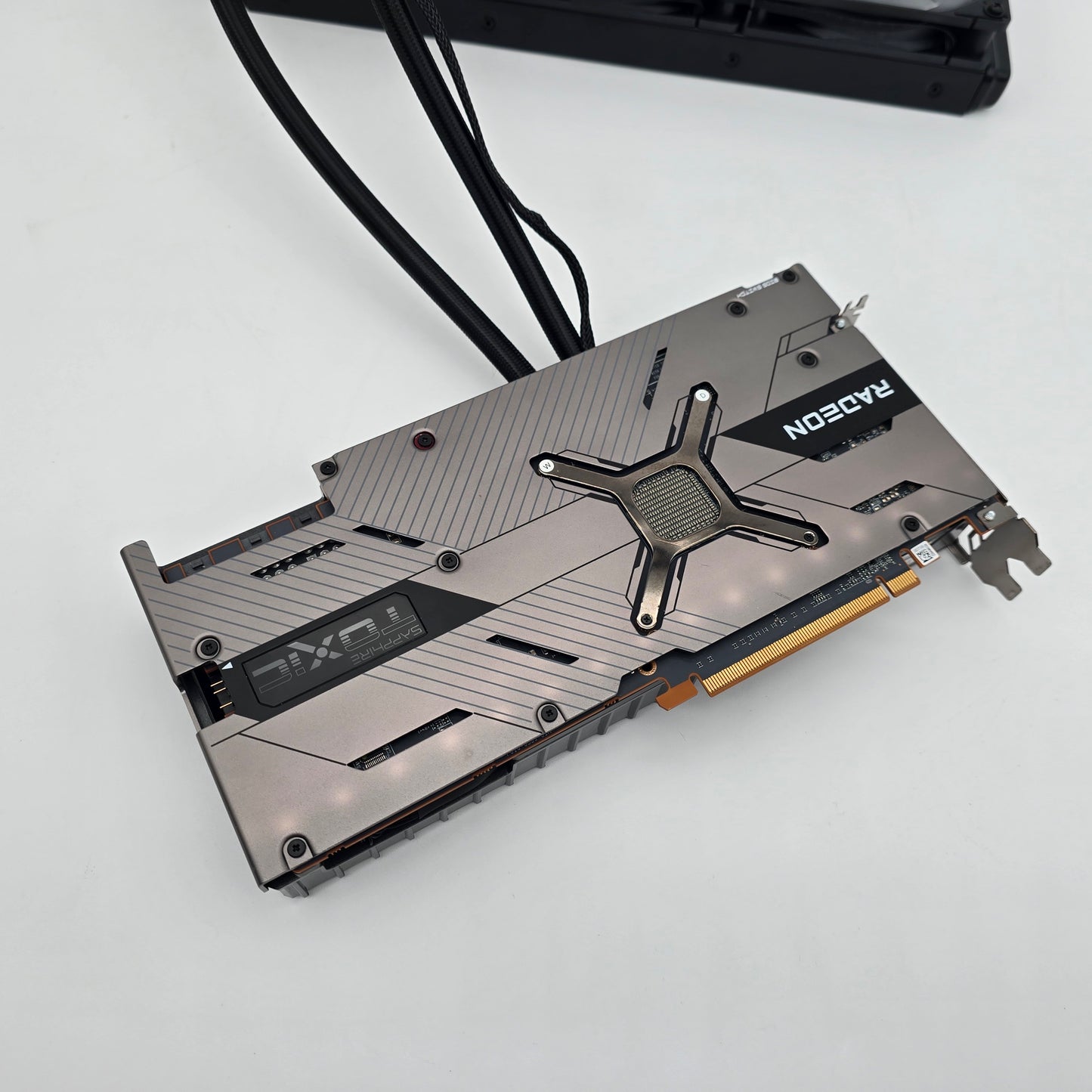 RX 6900XT Sapphire Toxic Liquid Cooled 16GB, AMD RADEON Gaming Graphics Card GPU