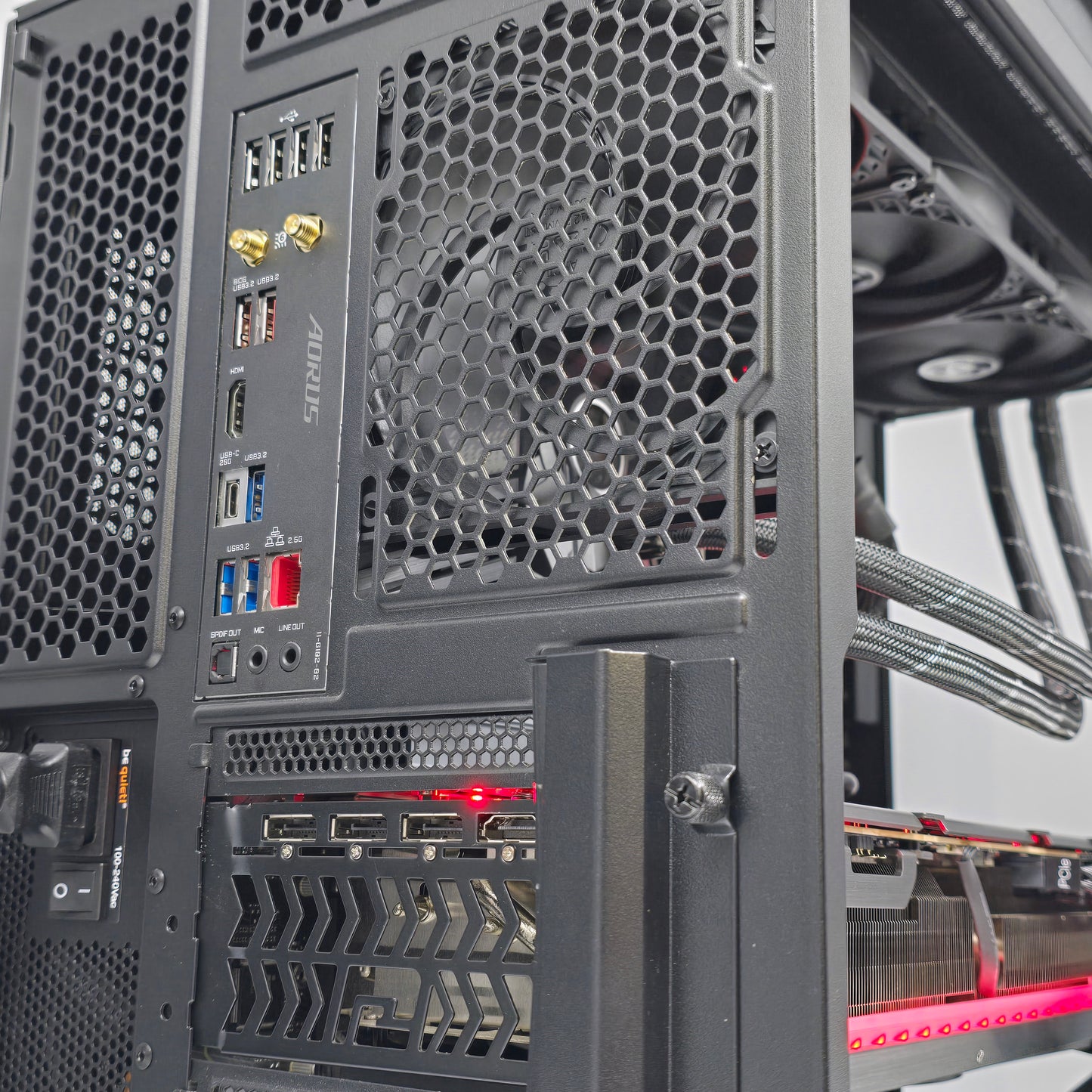RX 7900XTX 24GB, Intel i9-14900K, 32GB RAM, 4TB NVMe, Custom Liquid Cooled Gaming PC