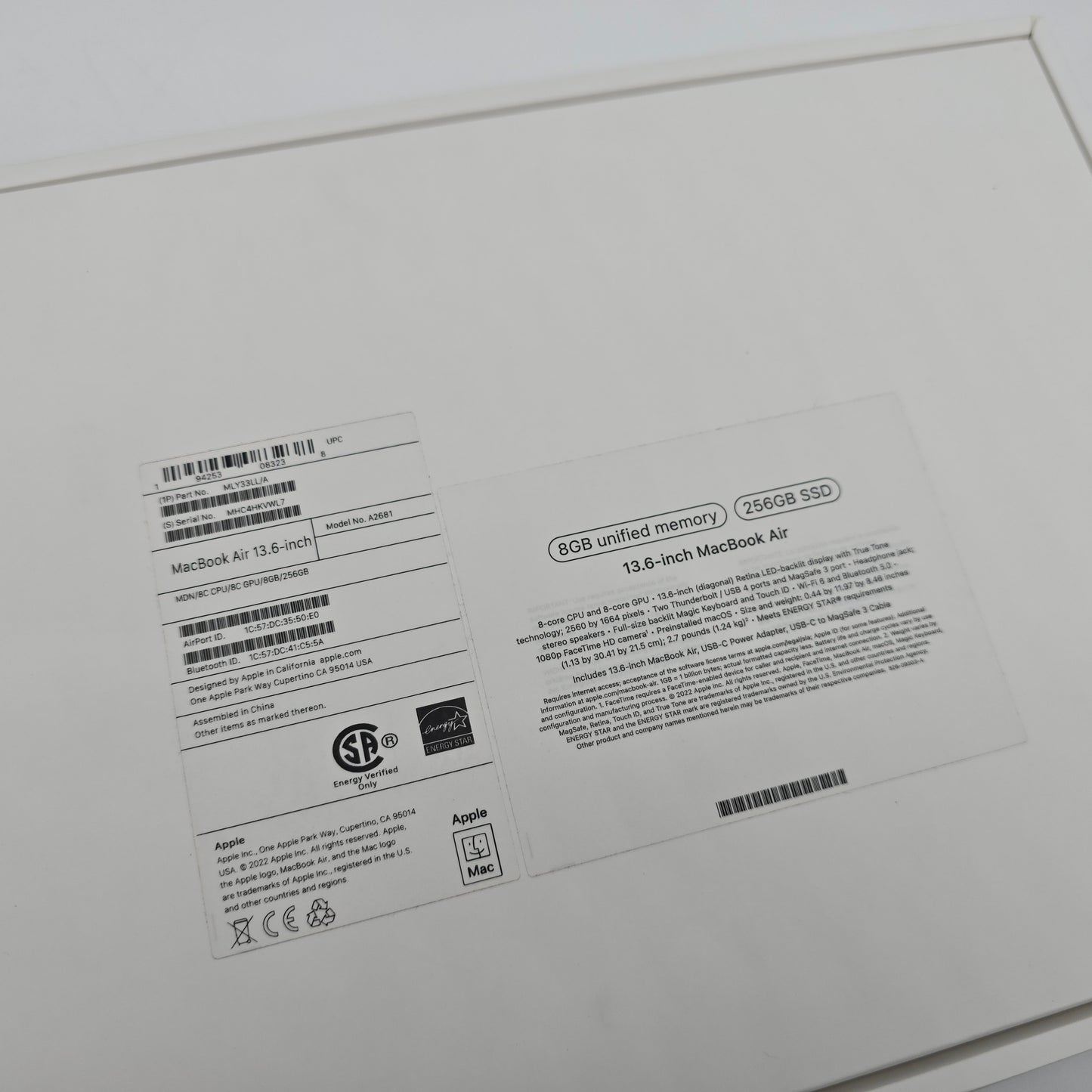 Macbook Air M2, 13.6" Midnight Blue, 8GB RAM, 256GB SSD