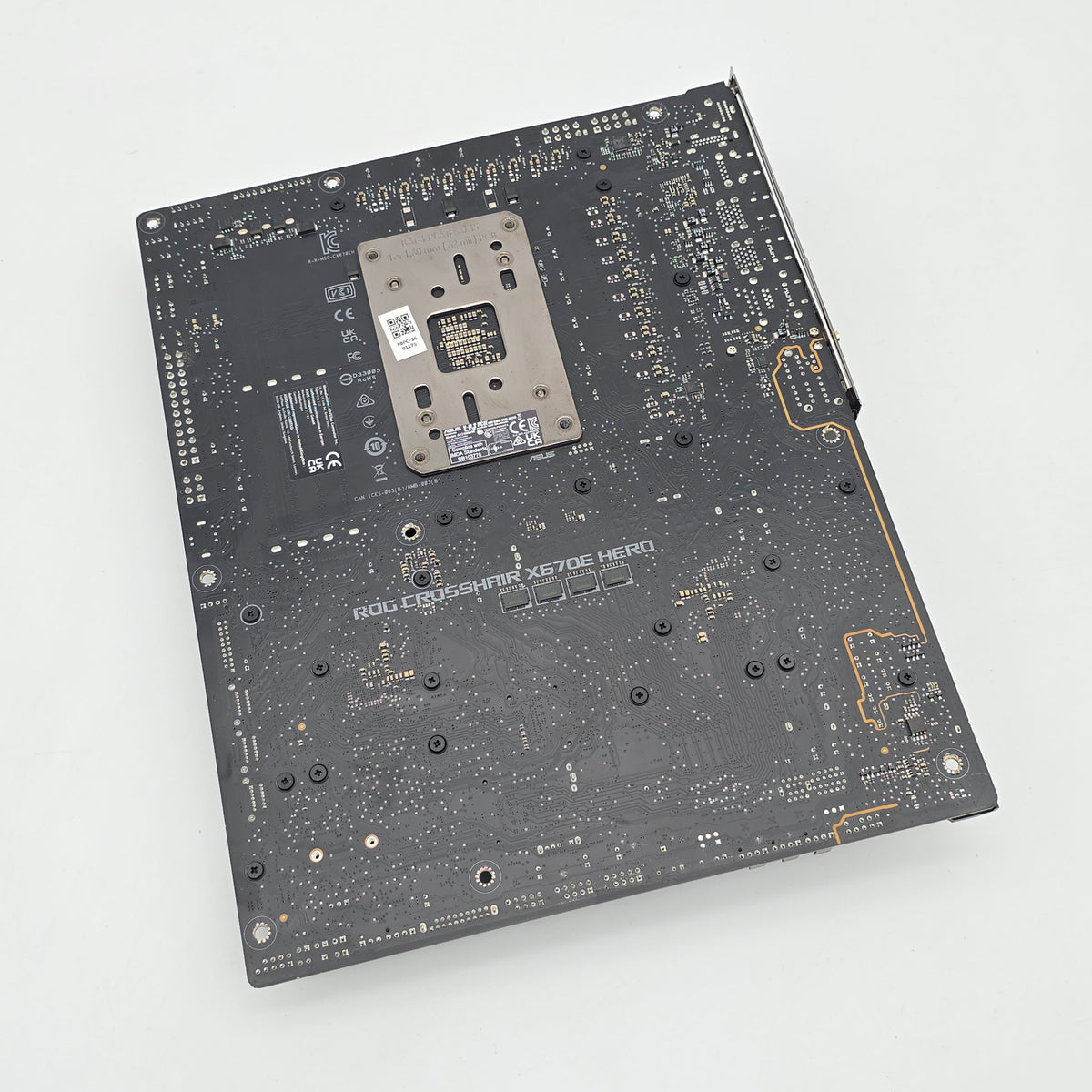ASUS ROG Crosshair X670E Hero, AMD AM5 Socket ATX Gaming Motherboard