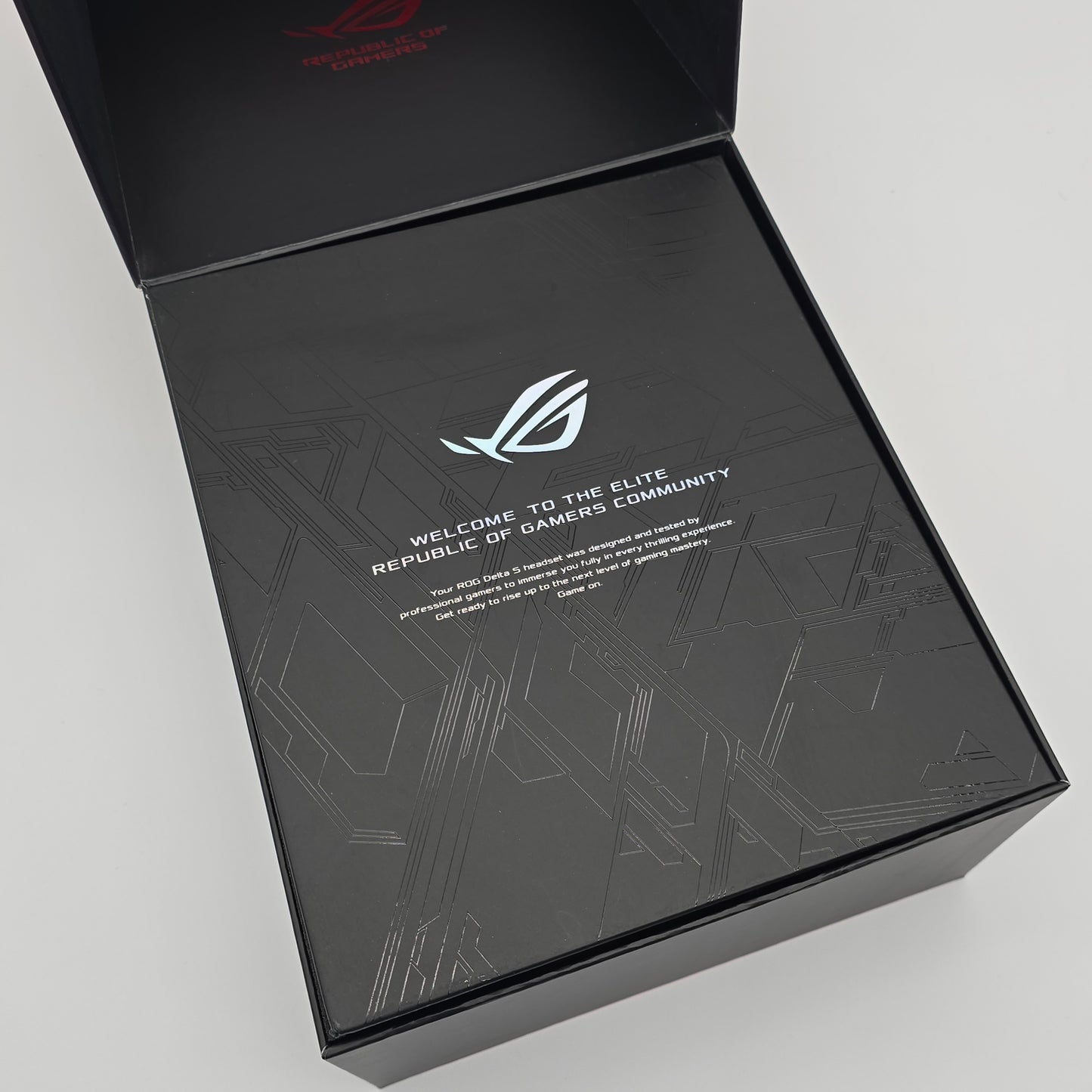 ASUS ROG Delta S Animate Wired Gaming Headset RGB