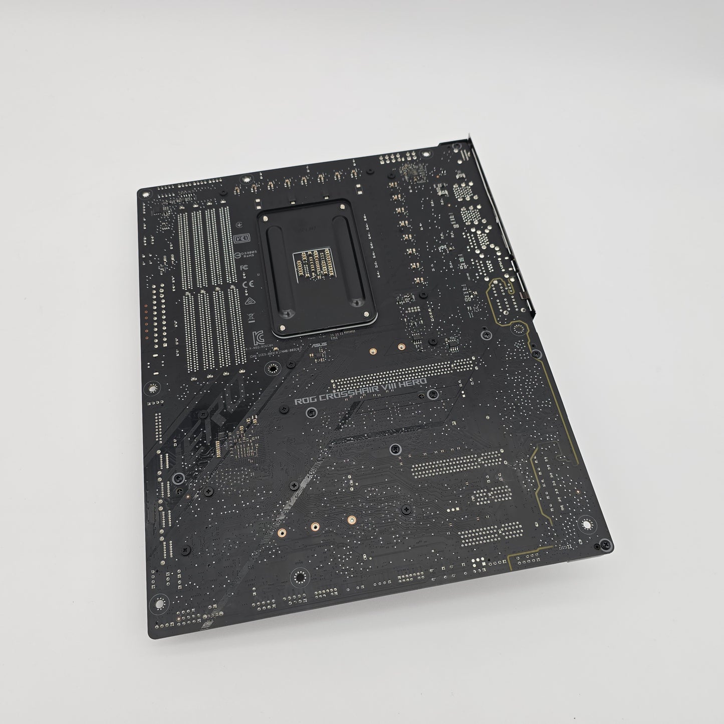 ASUS ROG STRIX Crosshair VIII HERO Motherboard, Socket AM4 AMD Gaming Motherboard with Box