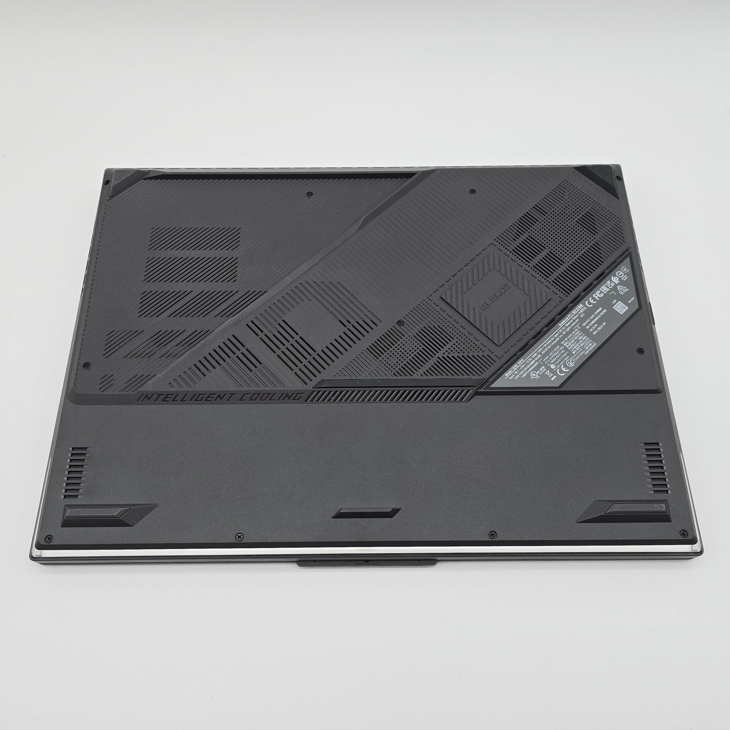 ASUS ROG STRIX G18, RTX 4080, Intel i9-13980HX, 18" QHD+ 240Hz, Gaming Laptop New