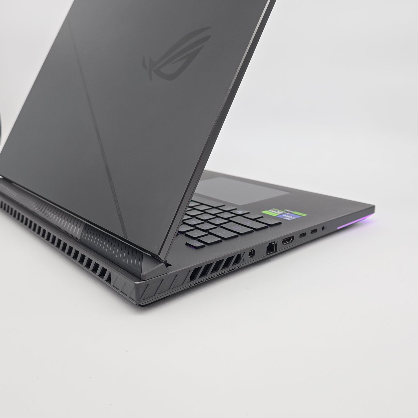 ASUS ROG STRIX G18 Gaming Laptop, RTX 4080, I9-13980HX, 64GB DDR5, 240Hz 18" Screen
