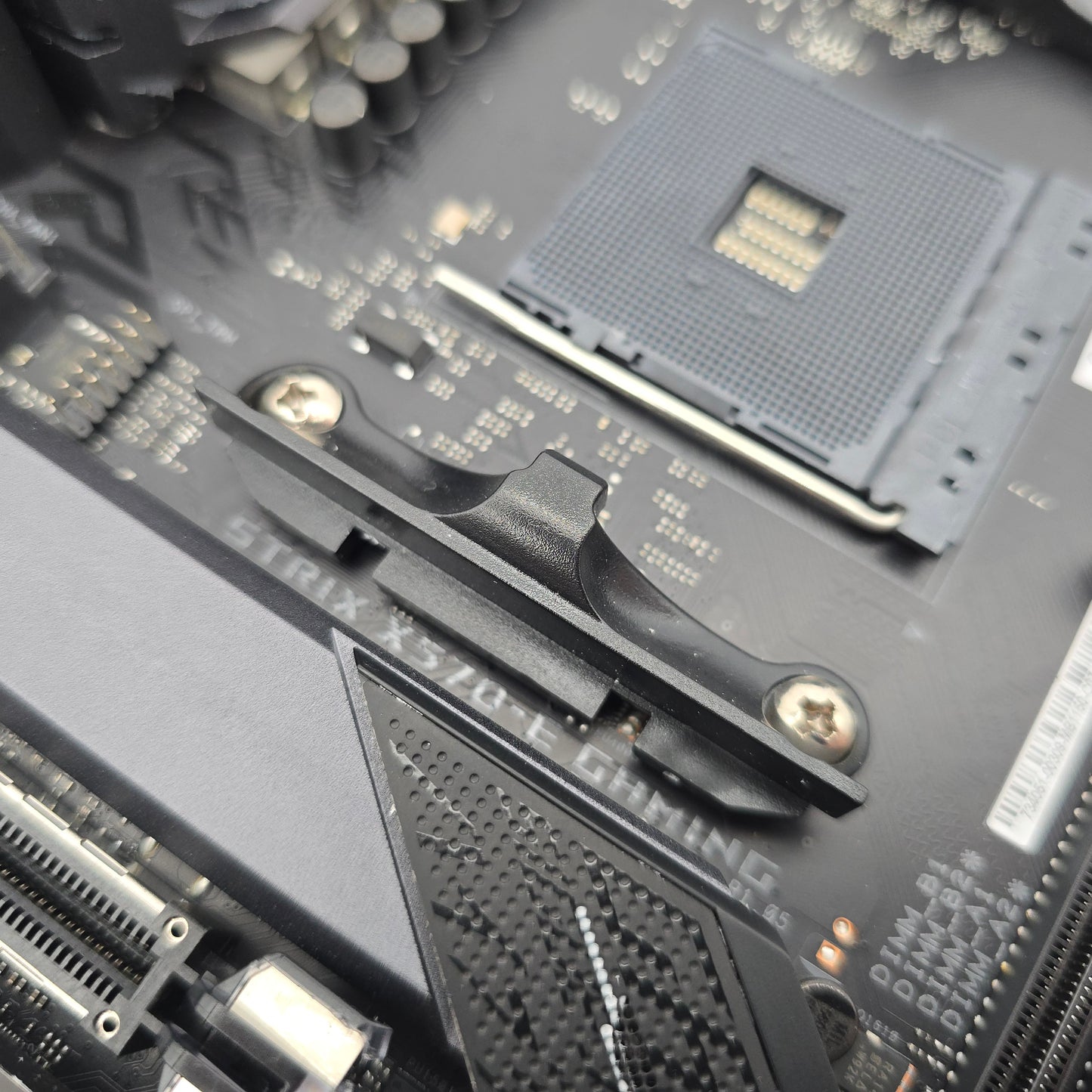 ASUS ROG STRIX X570-E Gaming, For Parts/As-Is, Socket AM4 AMD Gaming Motherboard with WiFi