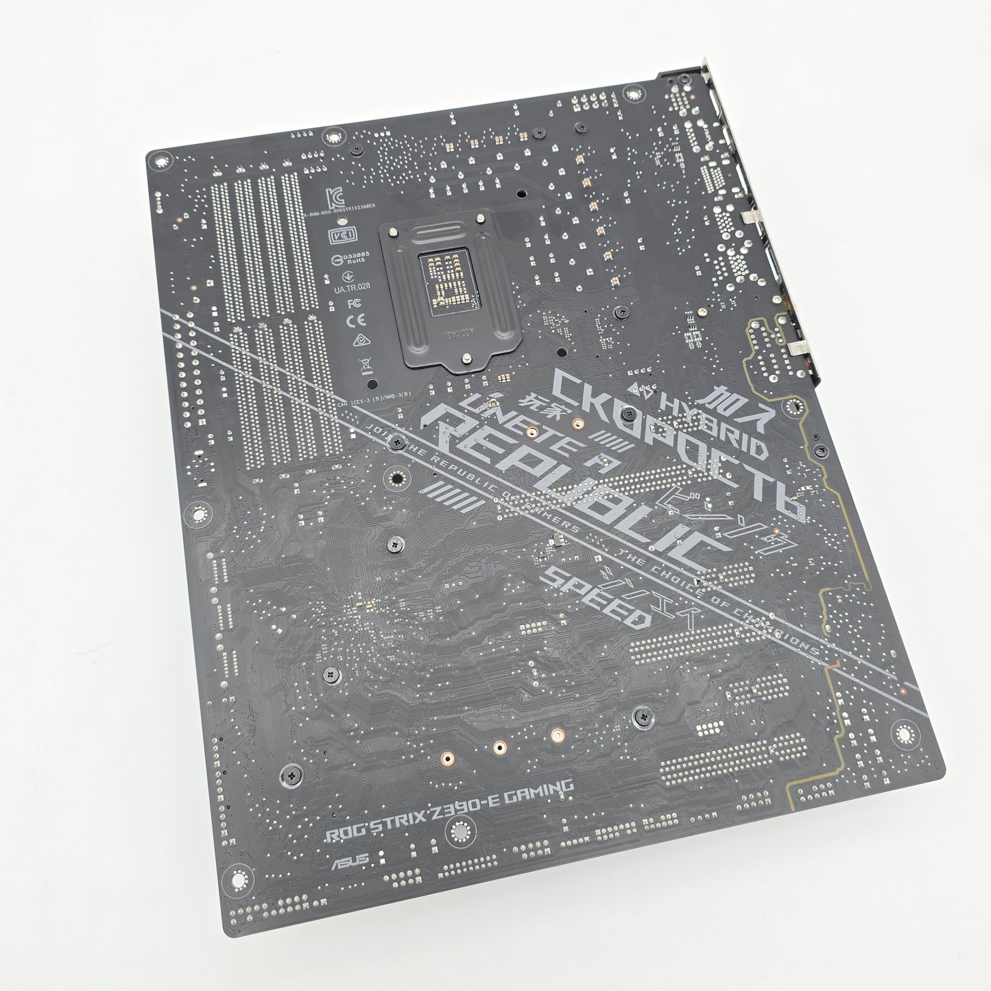 ASUS ROG STRIX Z390-E Gaming Motherboard, Intel Core i9-9900K, Corsair Vengeance RGB 32GB DDR4 Desktop Gaming Memory RAM Combo