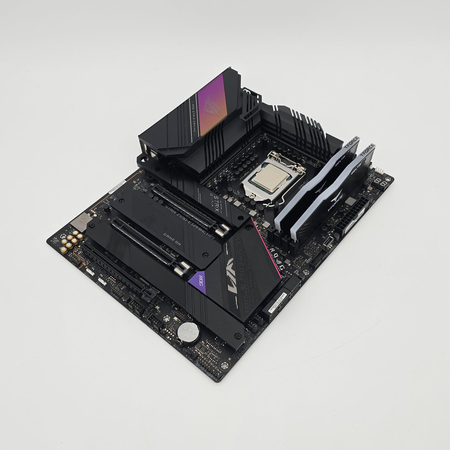 ASUS ROG STRIX Z590-E, Intel i9-11900KF, 32GB DDR4, Gaming Motherboard+CPU+RAM Combo