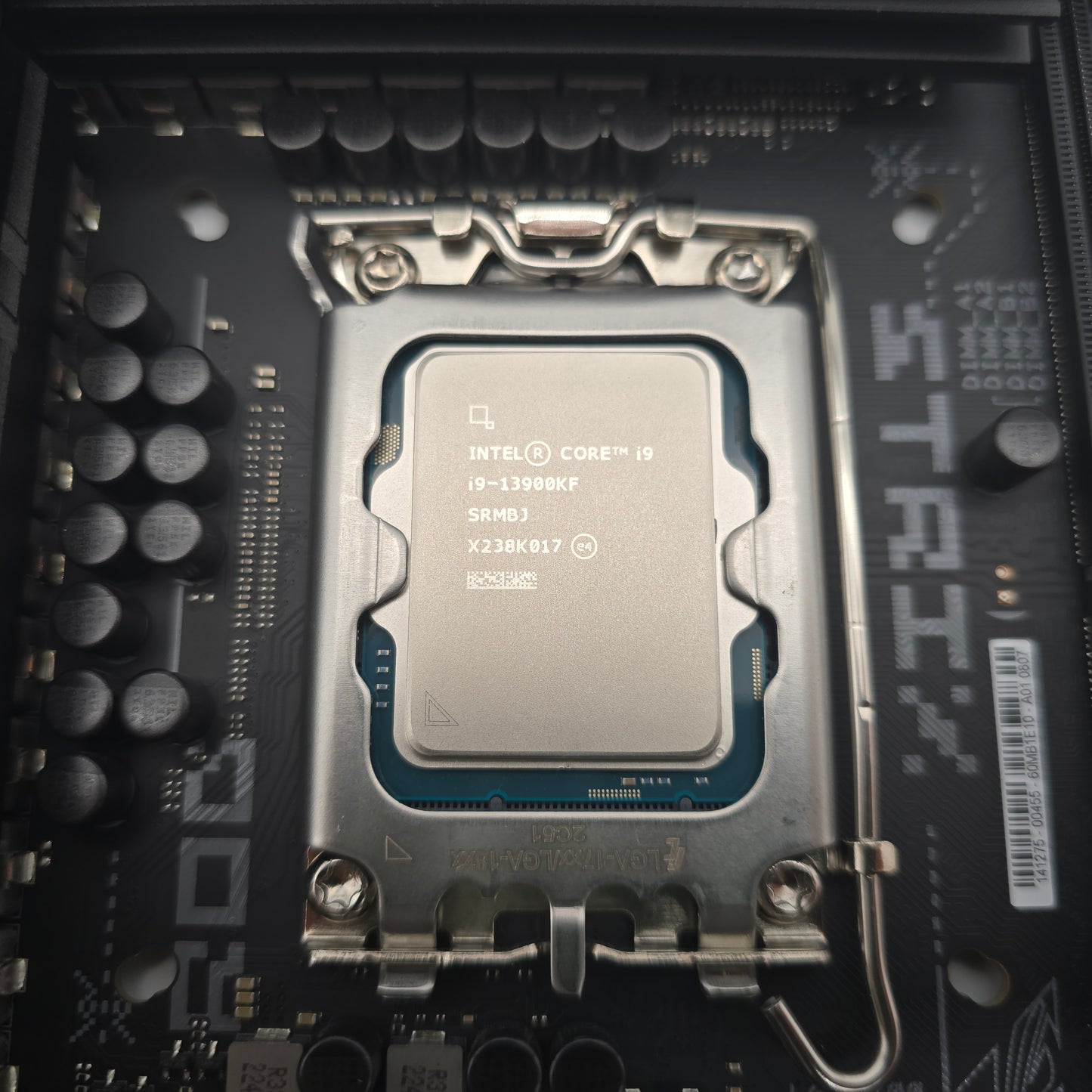 ASUS ROG STRIX Z790-H Gaming Motherboard + Intel Core i9-13900KF Gaming Processor CPU