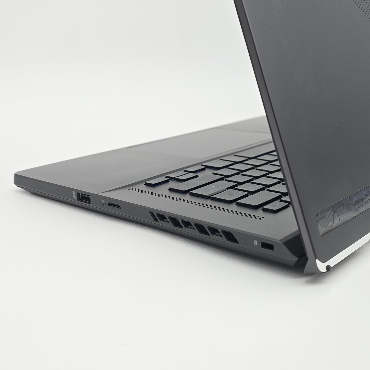 ASUS ROG Zephyrus G15, RTX 3070, Ryzen 9 5900HS, 16GB RAM, QHD 165Hz Gaming Laptop