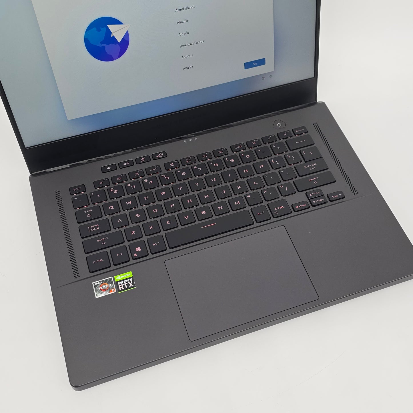 ASUS ROG Zephyrus G16, RTX 3080, Ryzen 9 5900HS, 40GB DDR4, 165Hz Gaming Laptop