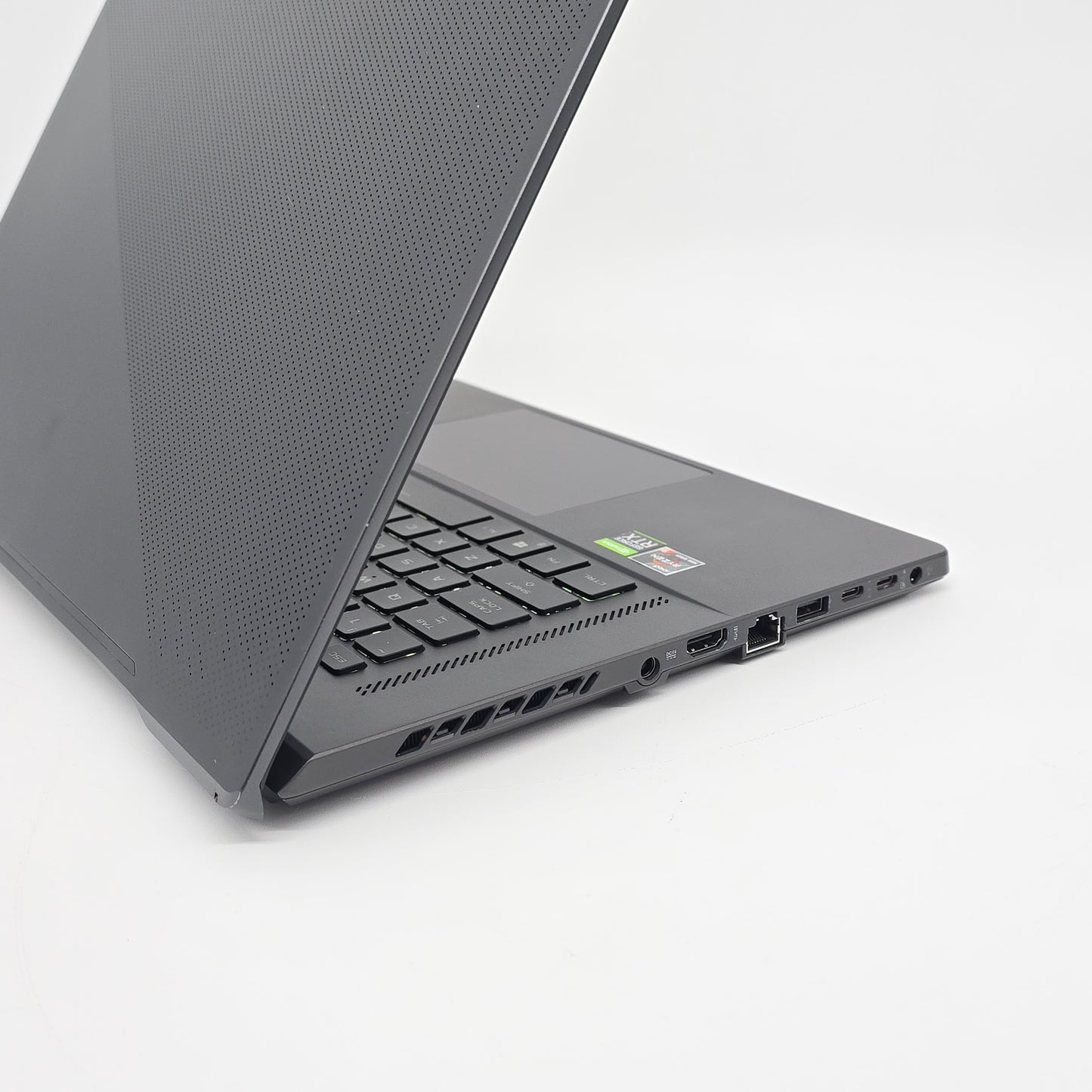 ASUS ROG Zephyrus G16, RTX 3080, Ryzen 9 5900HS, 40GB DDR4, 165Hz Gaming Laptop