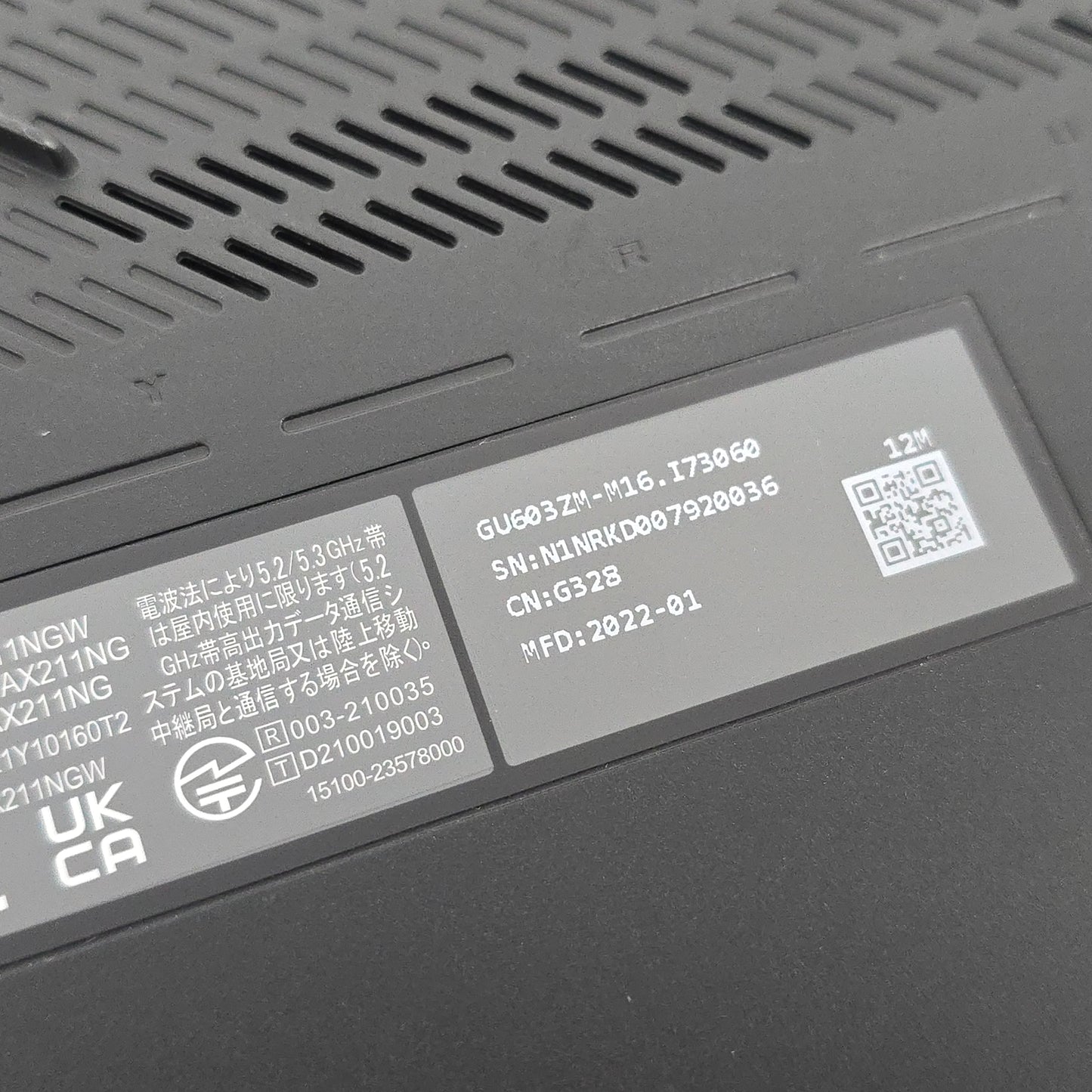 ASUS ROG Zephyrus M16, RTX 3060, Intel i7-12700H, 24GB DDR5, 165Hz FHD+ Gaming Laptop