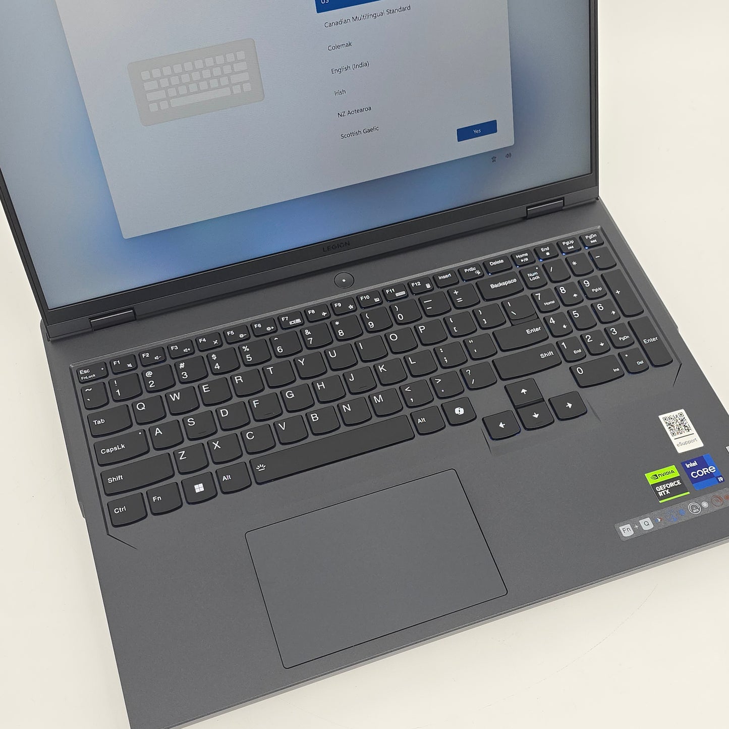 Lenovo Legion Pro 5, Intel i9-14900HX, RTX 4060, 16GB DDR5, QHD+ 165Hz, Gaming Laptop 15.6"