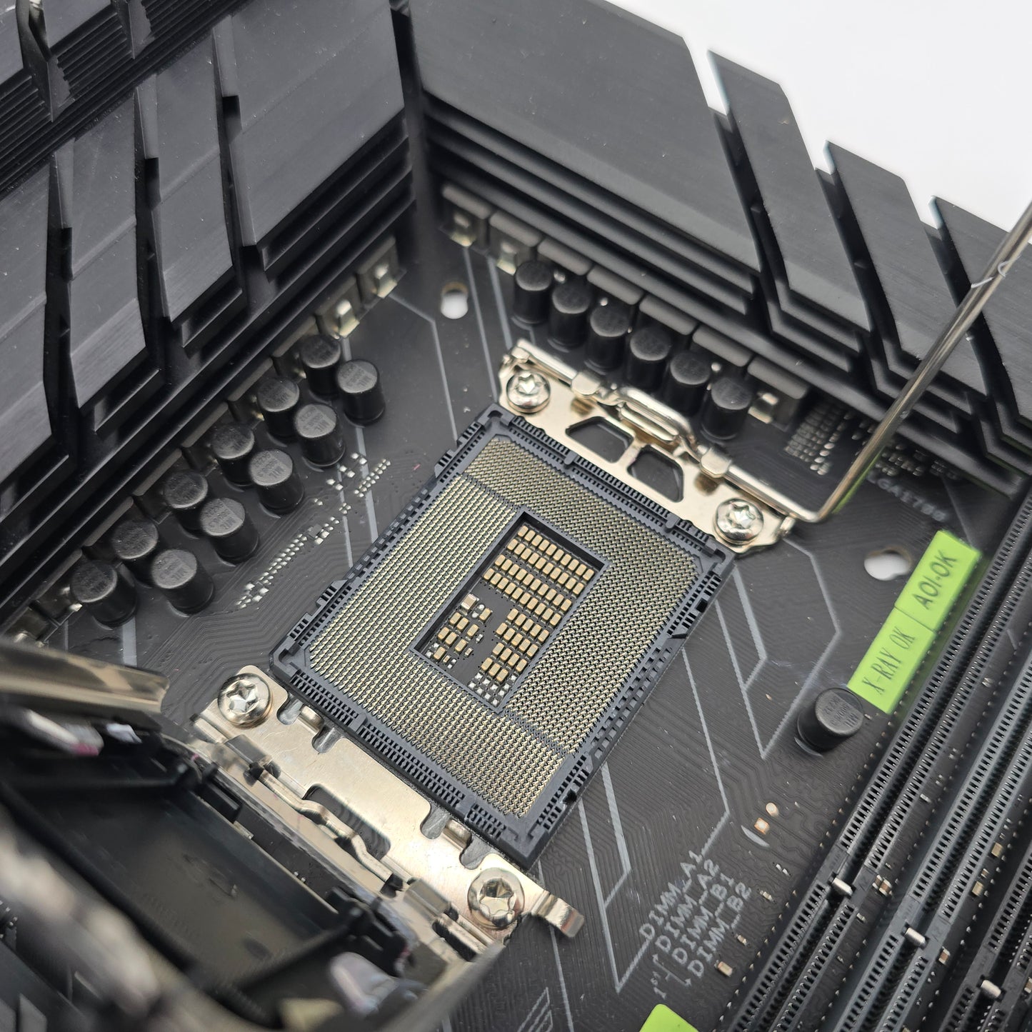 ASUS TUF Gaming Z690-Plus WiFi D4, Intel Socket Type LGA 1700 Gaming Motherboard, 12th/13th/14th Gen Intel