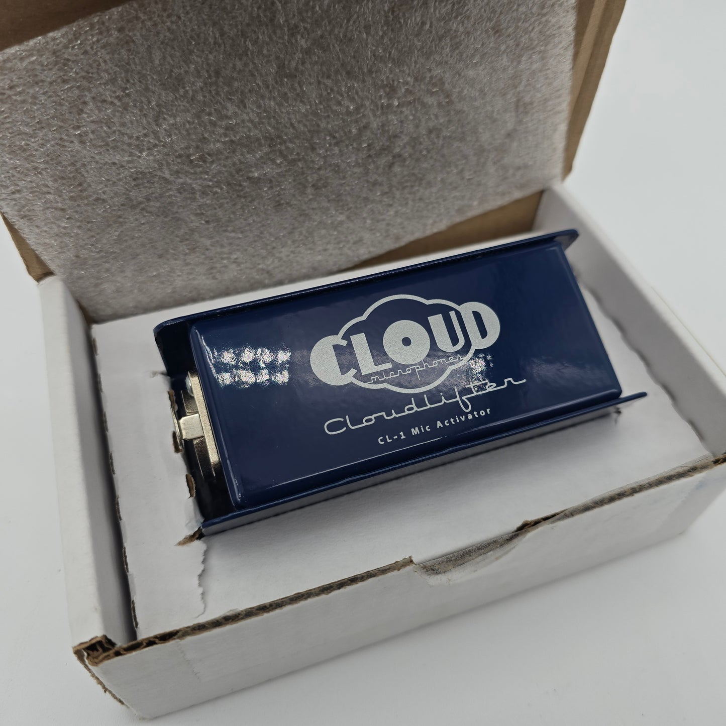 Cloudlifter CL-1 Mic Activator, Ultra-Clean Microphone Preamp Gain by Cloud Microphones