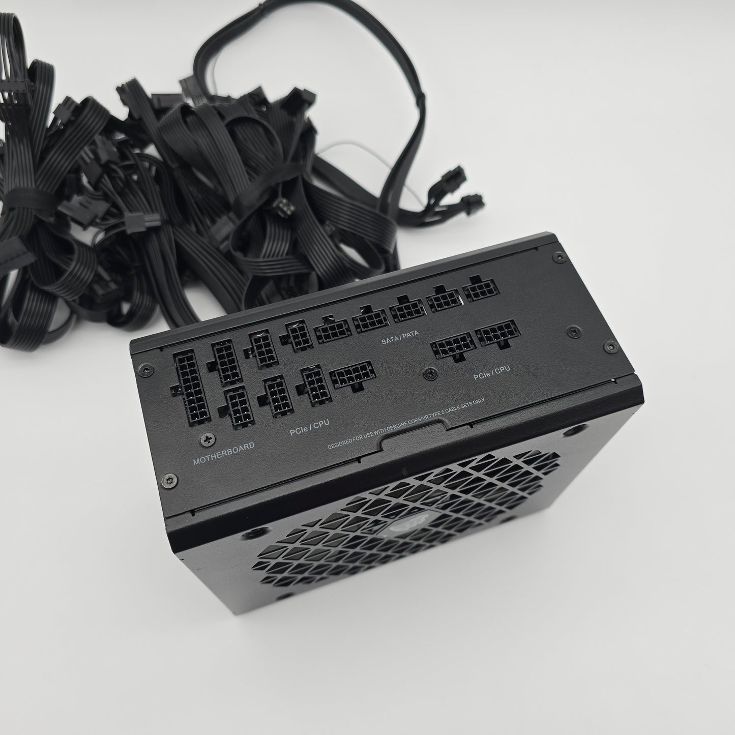 Corsair RM1000x Shift Fully Modular ATX Power Supply, PCIe 5.0, 80+ Gold