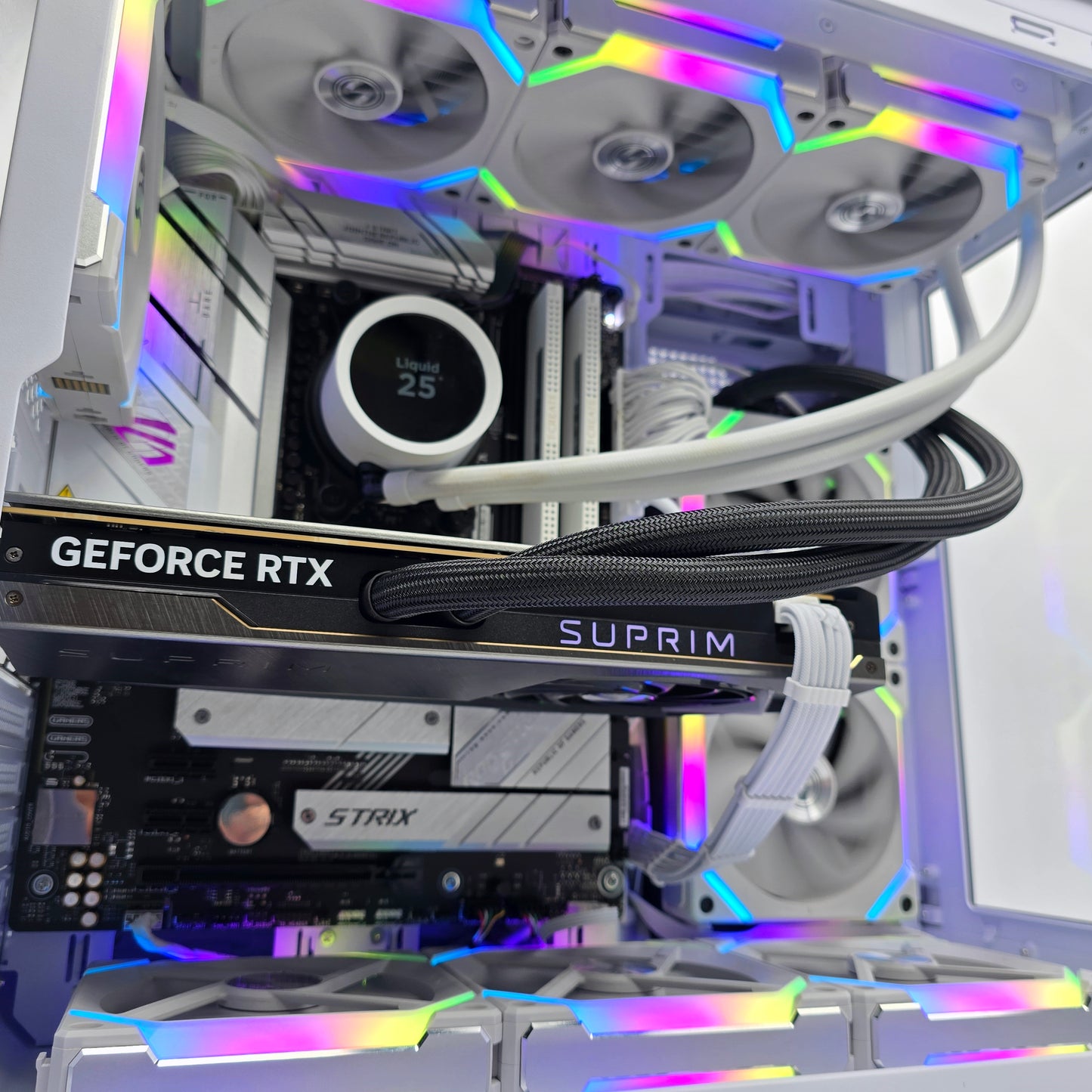 RTX 4090 Suprim, Ryzen 9 7900X3D, 4TB NVMe SSD, 64GB DDR5 RAM, Custom Prebuilt High End Gaming PC