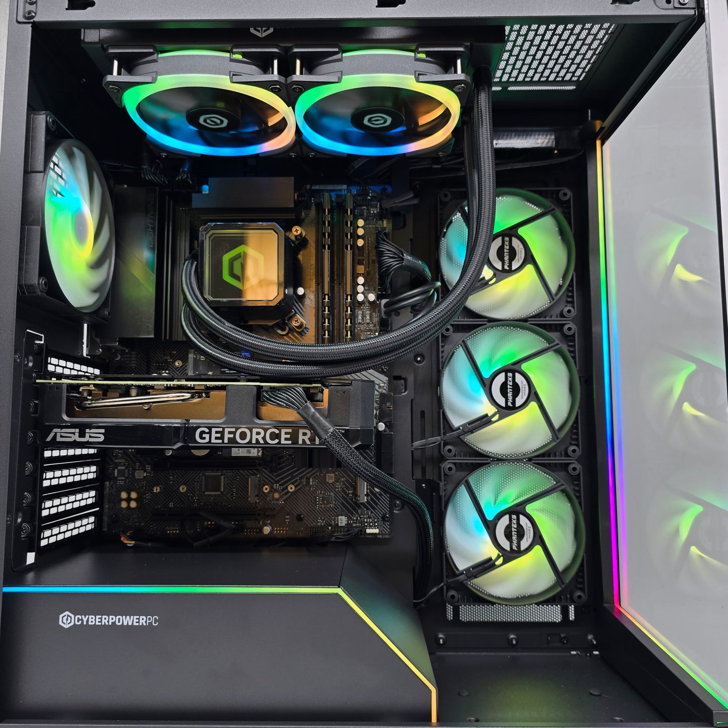 RTX 4070 Super, Intel i7-14700KF, 32GB DDR5, 2TB NVMe, CyberPowerPC Prebuilt Gaming Desktop PC