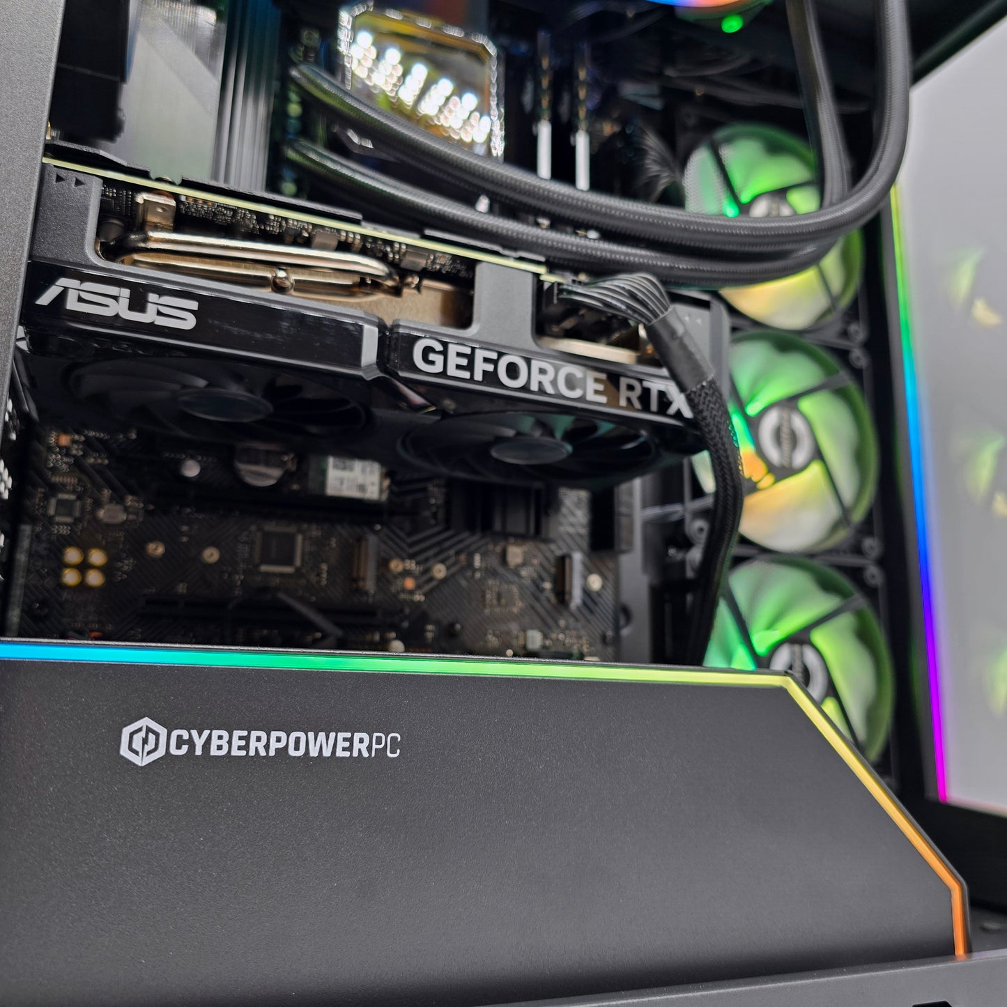 RTX 4070 Super, Intel i7-14700KF, 32GB DDR5, 2TB NVMe, CyberPowerPC Prebuilt Gaming Desktop PC