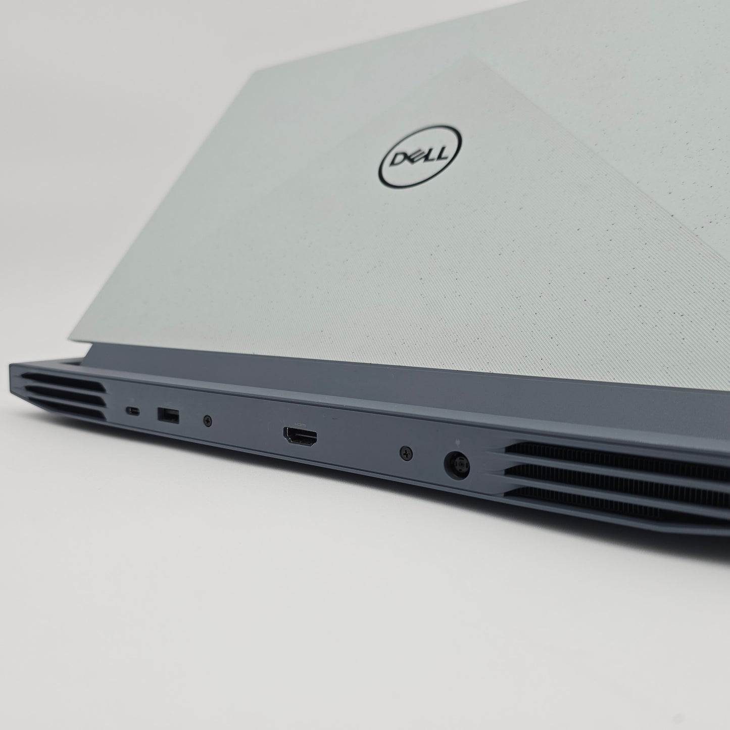 Dell G15 Ryzen Edition, RTX 3050Ti, Ryzen 7 5800H, 32GB RAM, White Gaming Laptop 15.6"