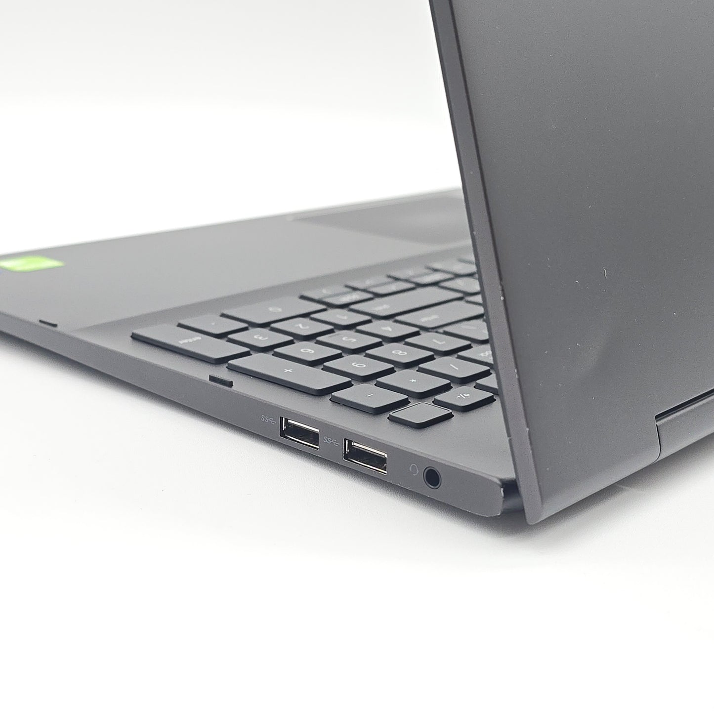 Dell Inspiron 7590 2-in-1 Laptop, NVIDIA MX250, Intel i7-8565U, 16GB RAM, 4K Multi Touch UHD