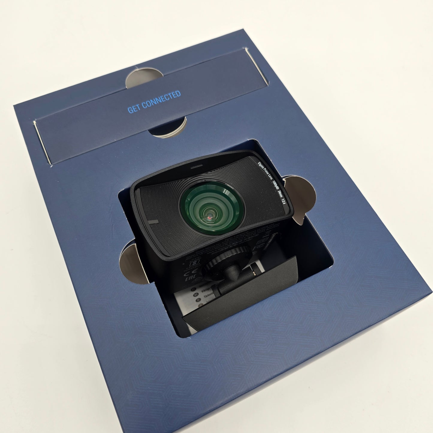 Elgato Facecam 1080p 60FPS Webcam for Streaming, Video Chat, Zoom