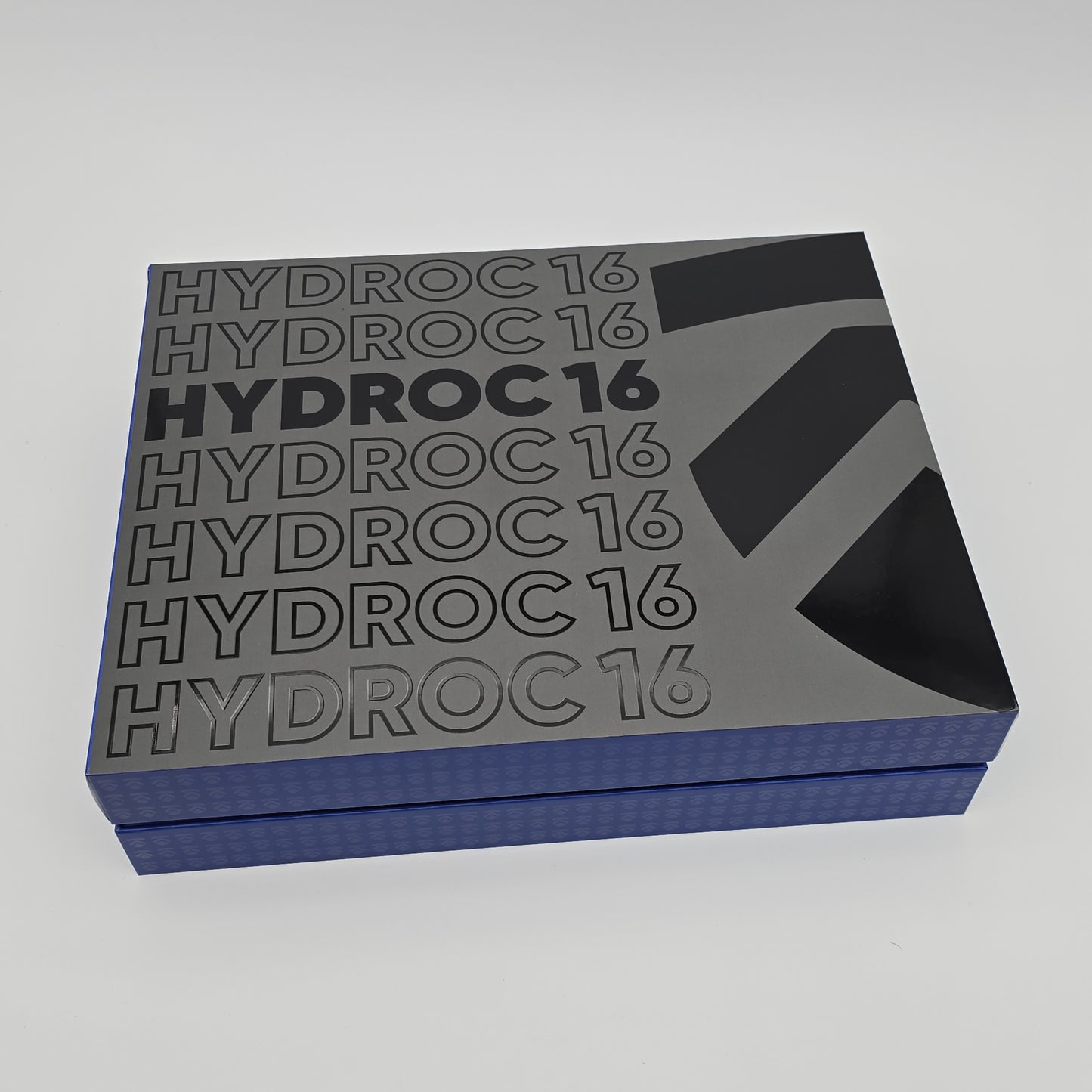 Eluktronics Hydroc 16, RTX 4090, Intel i9-14900HX, 8TB NVMe, 64GB DDR5, 240Hz QHD Gaming Laptop