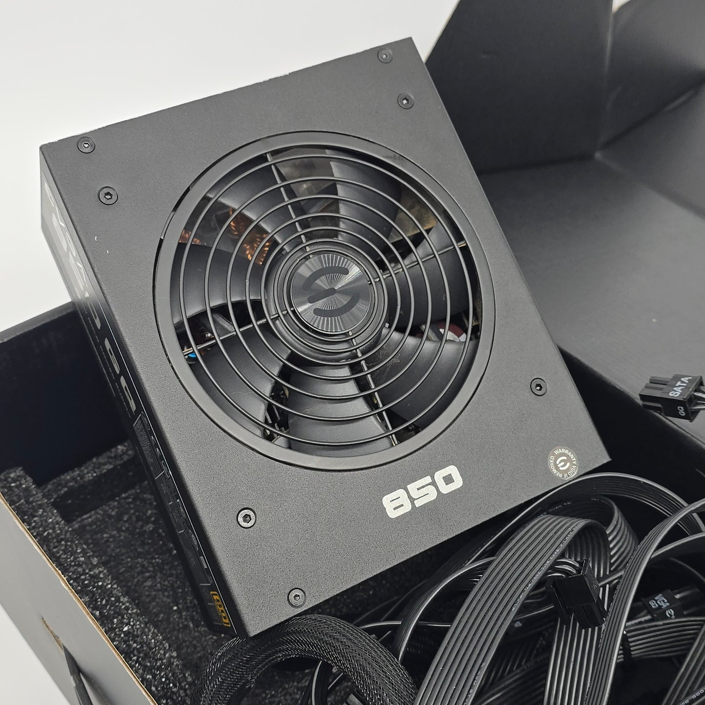 EVGA 850W 850GQ Gaming Power Supply PSU for Desktop PC, Semi-Modular