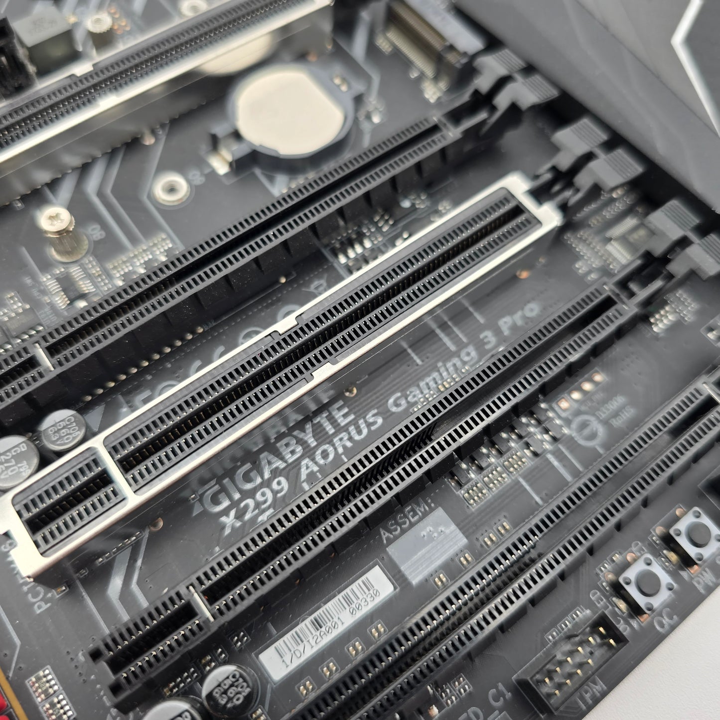 Intel i9-7940X, 64GB DDR4, Gigabyte X299 Aorus Gaming 3 Pro, CPU+Mobo+RAM Gaming/Workstation Combo