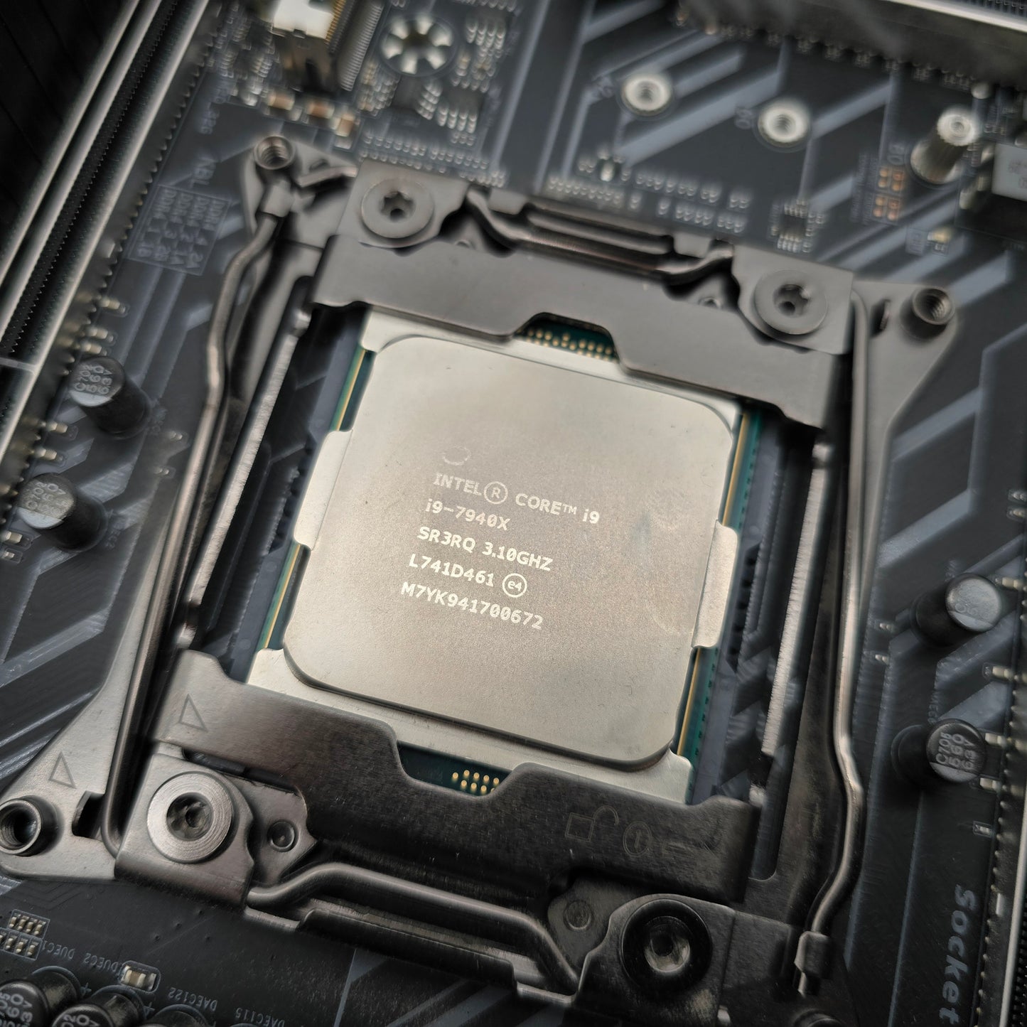 Intel i9-7940X, 64GB DDR4, Gigabyte X299 Aorus Gaming 3 Pro, CPU+Mobo+RAM Gaming/Workstation Combo
