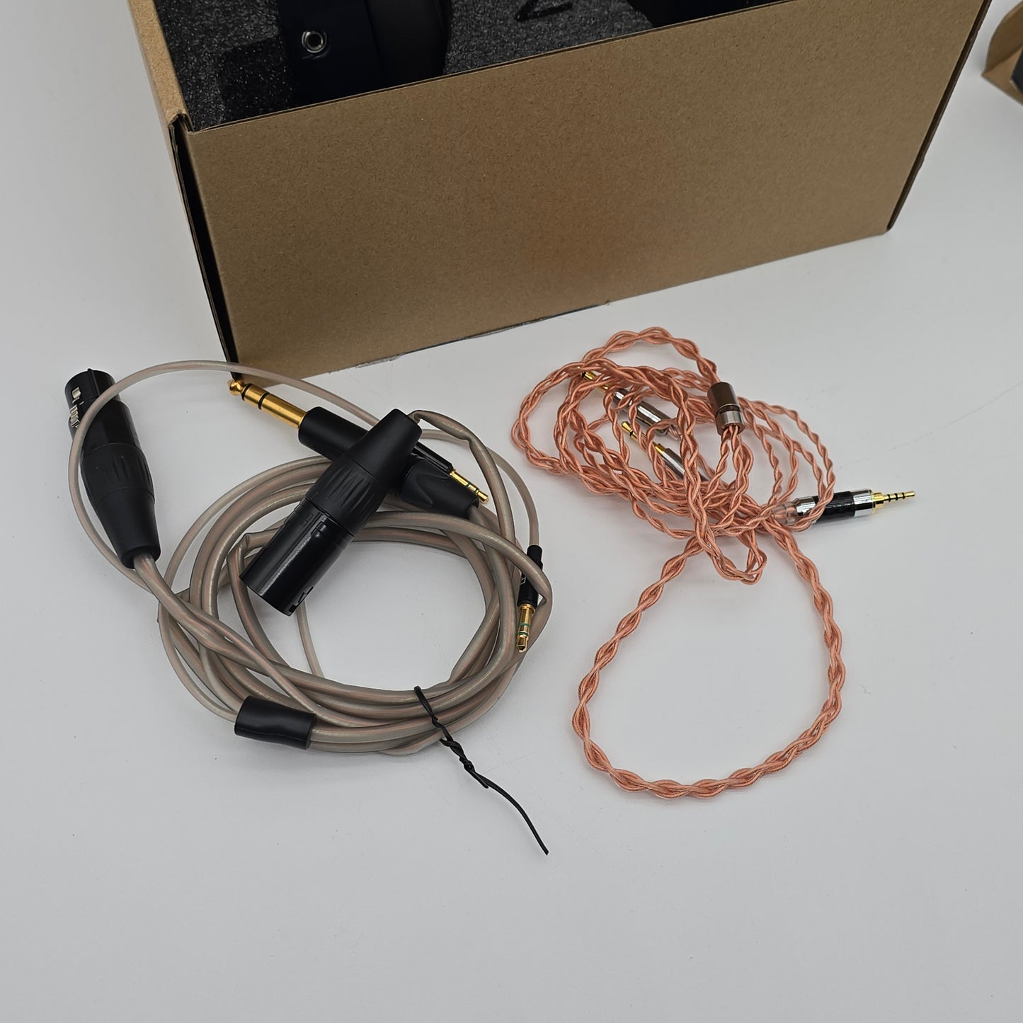 Hifiman HE6se V2 Premium Audiophile Headphones, Planar Magnetic Open Back, Blue