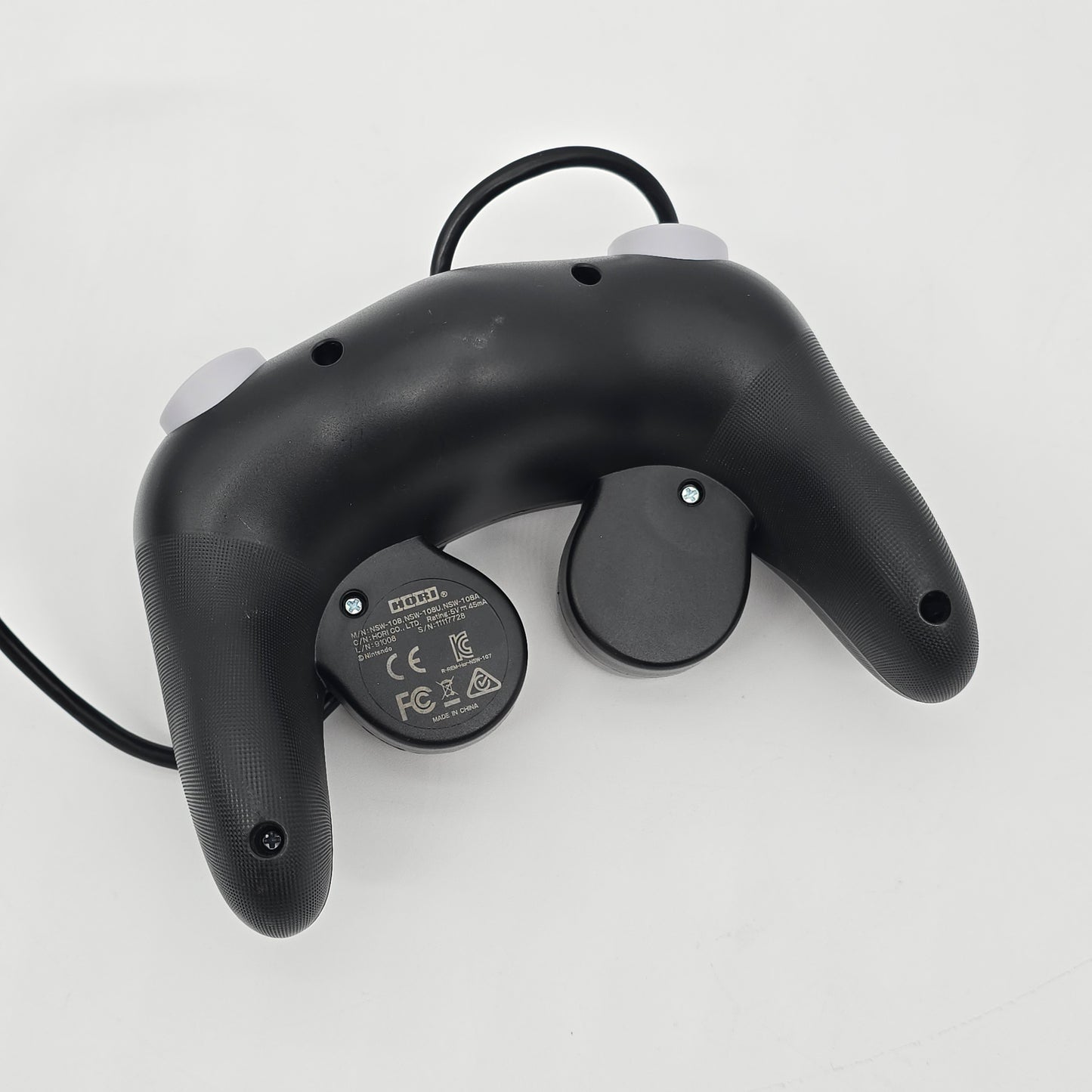 Hori Nintendo Switch Gamecube Controller Battle Pad, Legend of Zelda Theme