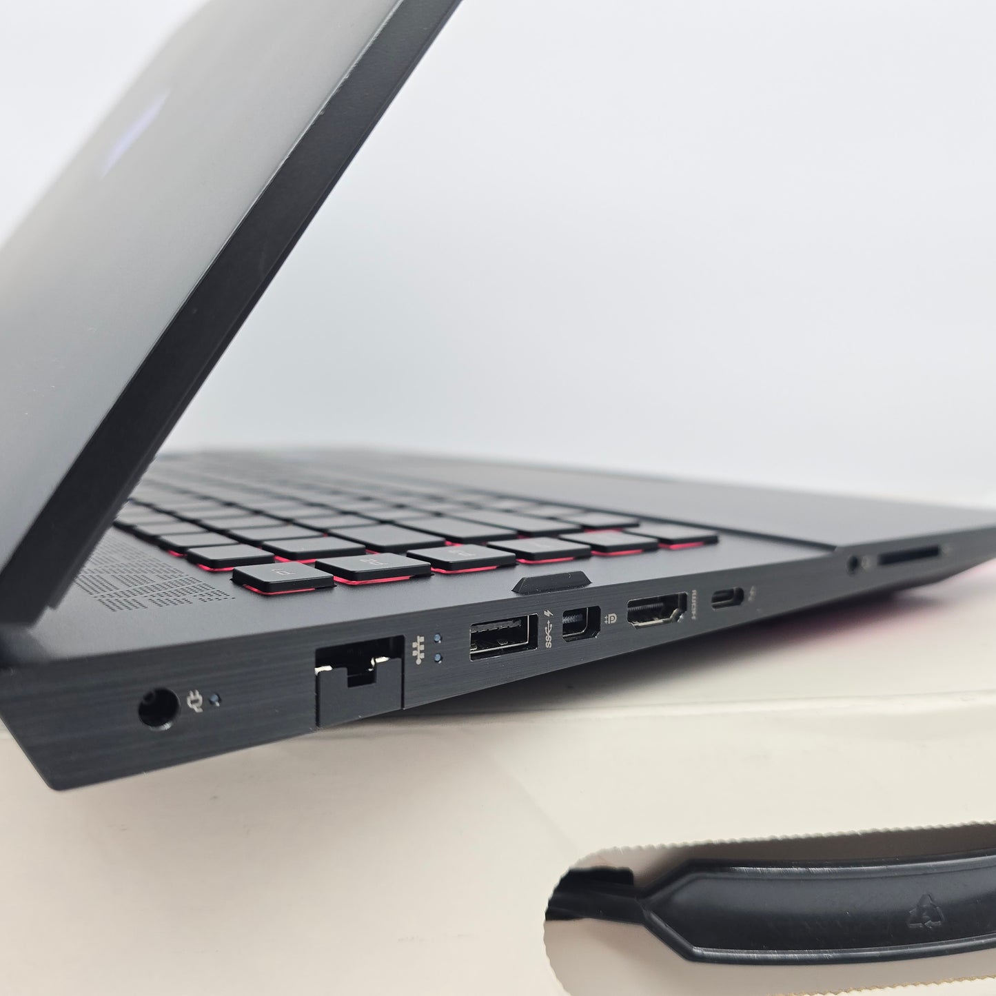 HP Omen 17 Gaming Laptop, RTX 4080, Intel i7-13700HX, 32GB DDR5, 17" 240Hz QHD