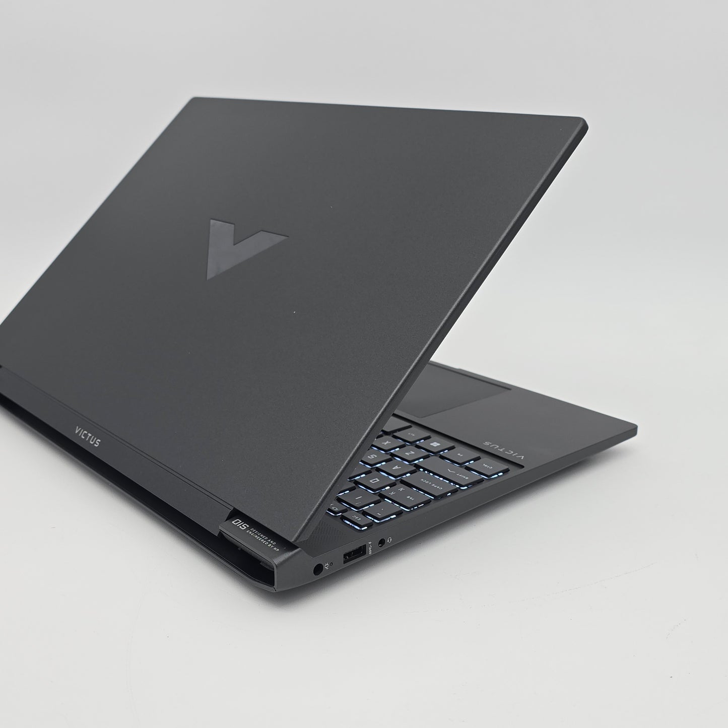 HP Victus 15 Gaming Laptop, RTX 4050, Ryzen 7 7445HS, 1080P 144Hz Screen, 32GB RAM
