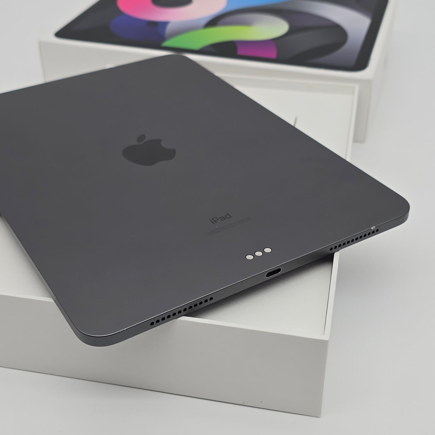 iPad Air 4th Gen Wi-Fi 64GB, 10.9" Space Gray