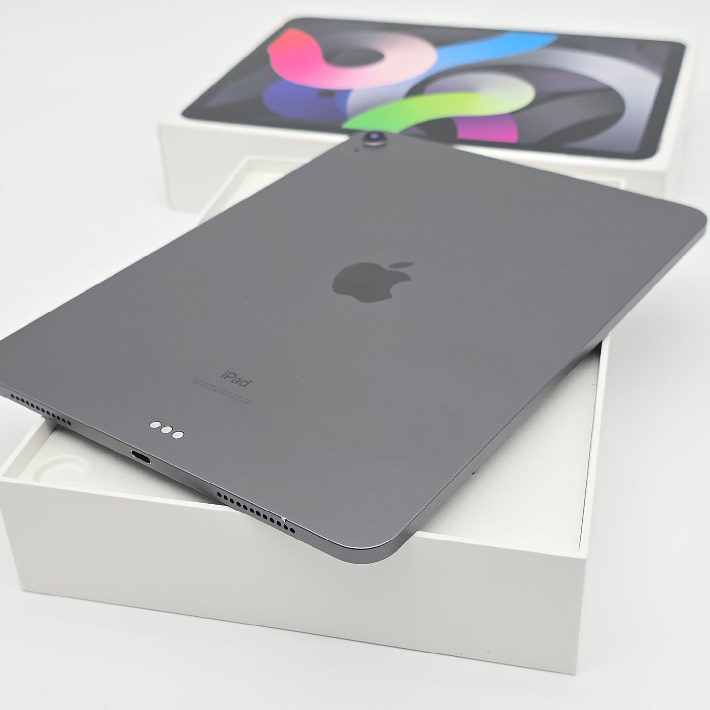 iPad Air 4th Gen Wi-Fi 64GB, 10.9" Space Gray