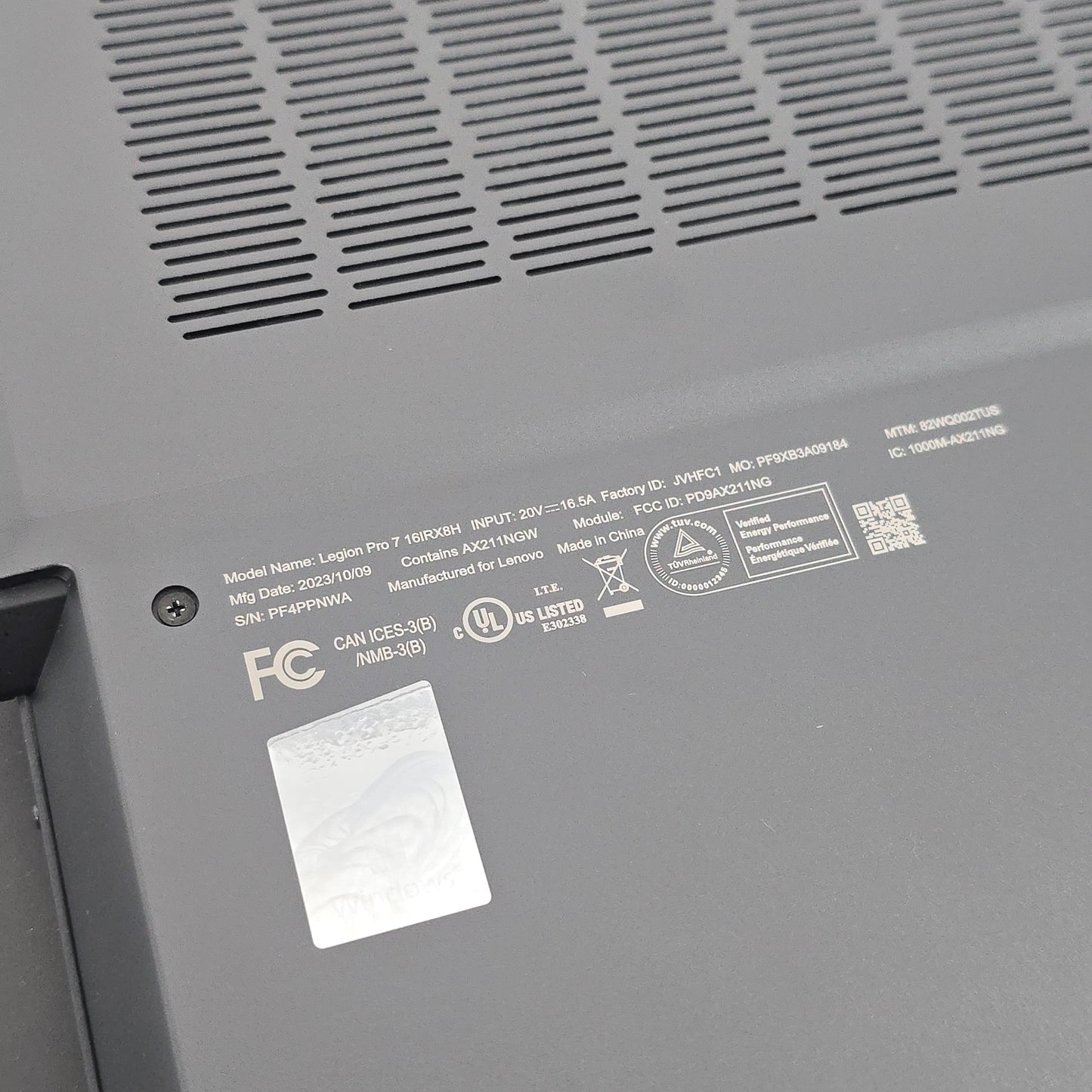 Lenovo Legion Pro 7i Gaming laptop, RTX 4090, Intel i9-13900HX, 32GB DDR5, 5TB NVMe, 240Hz QHD+