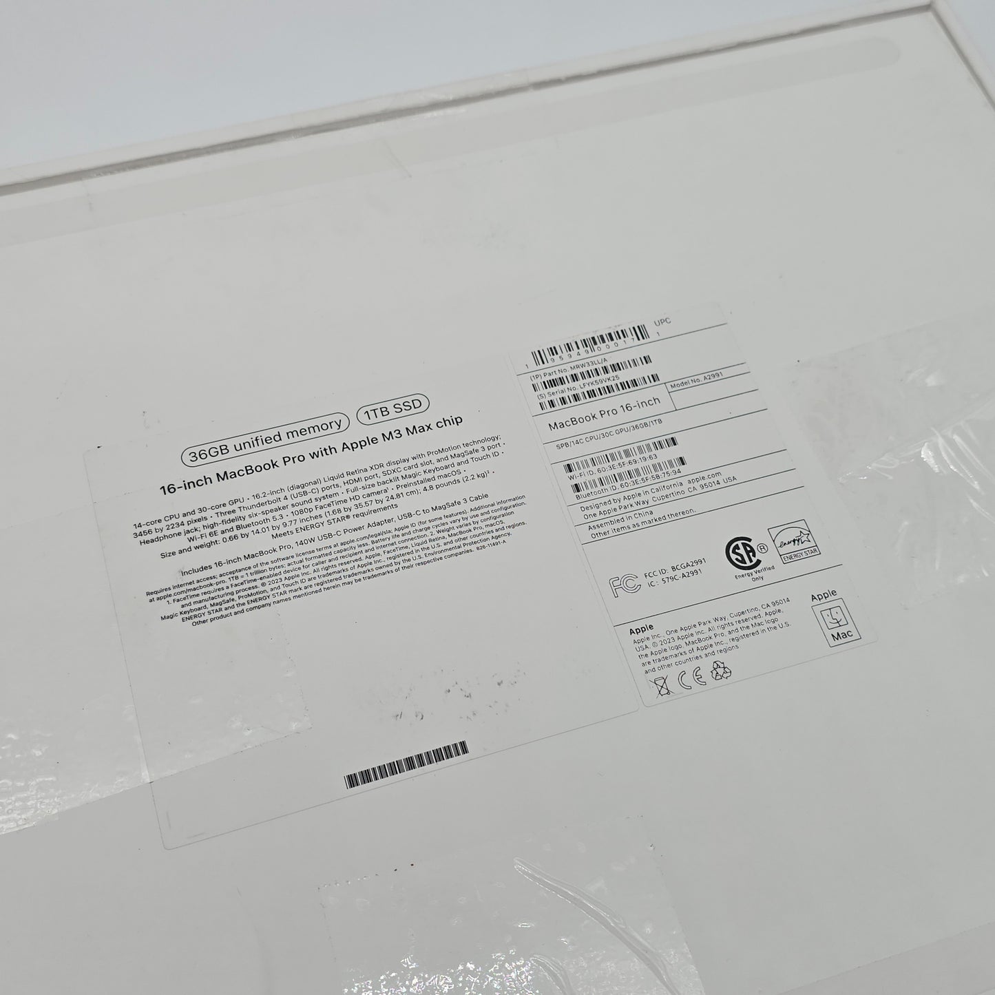 Macbook Pro 16 M3 MAX, 36GB RAM, 1TB SSD, New Open Box, Apple Intelligence, Space Black