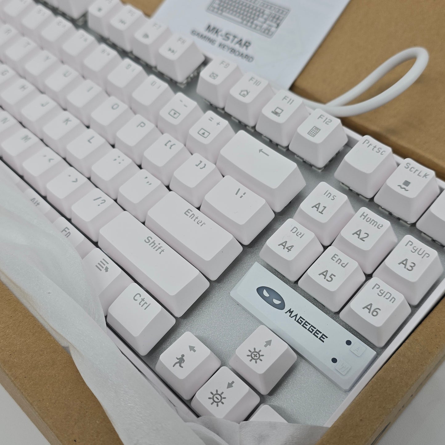 Magegee White Mechanical RGB Gaming Keyboard